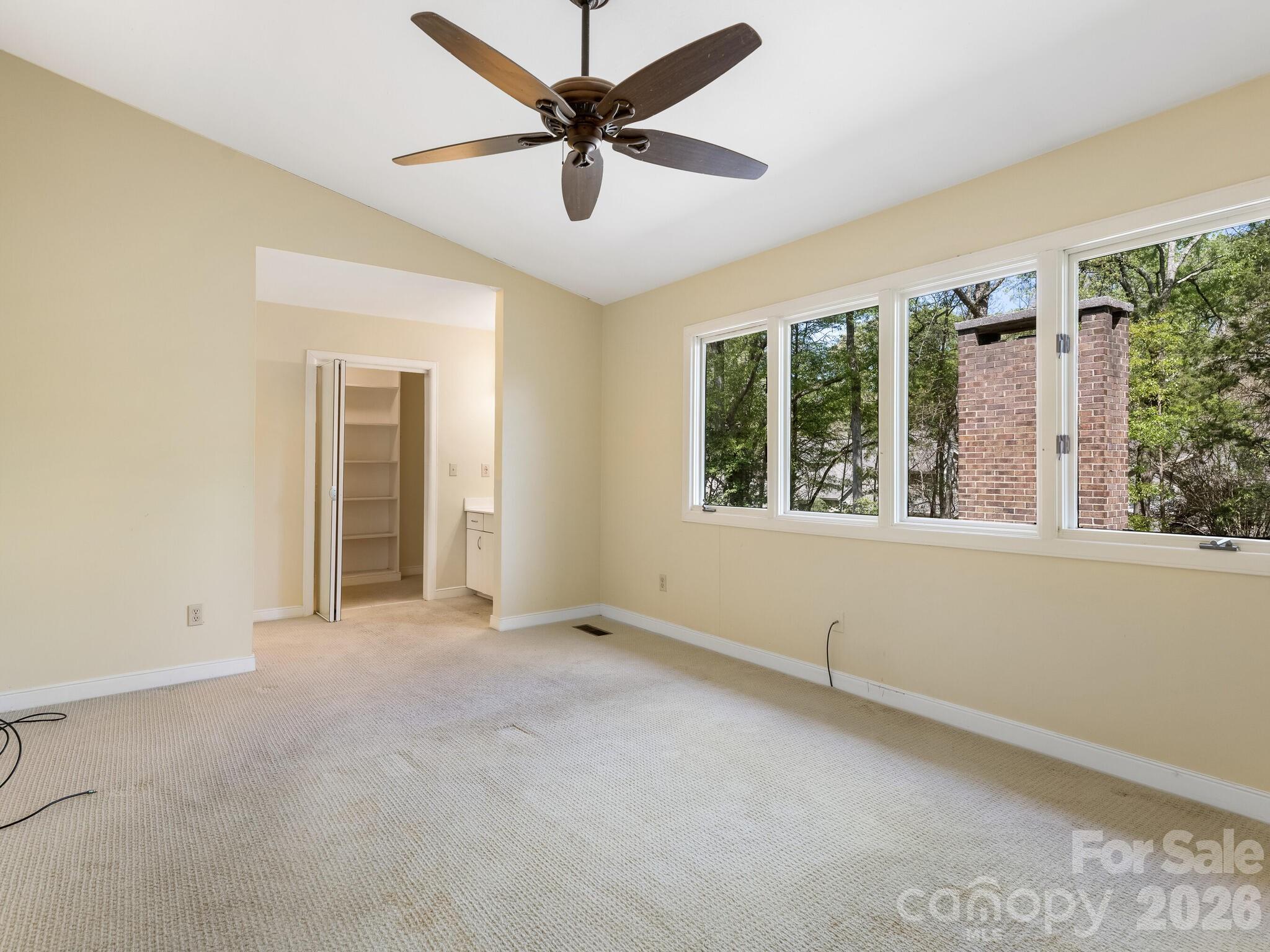 Sharon View Place - Residential