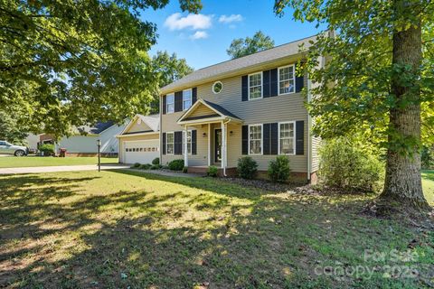 125 Stonehaven Court Salisbury NC 28146