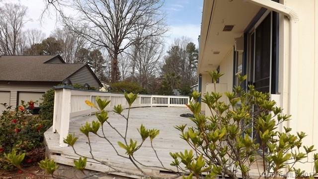 Tega Cay - Residential