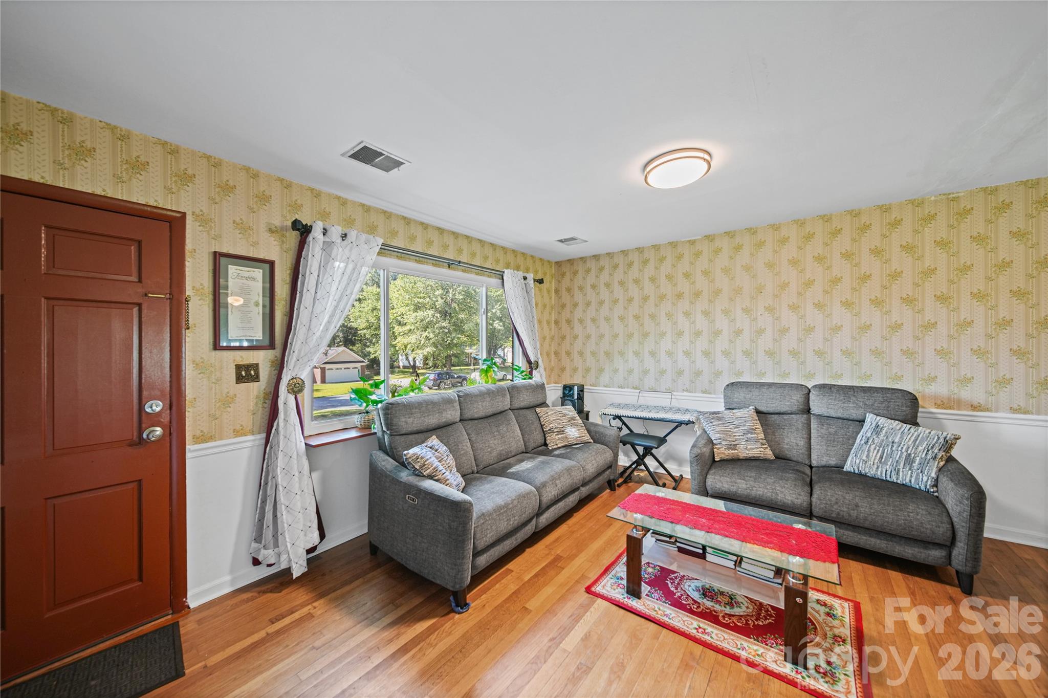 323 Meadowbrook Drive