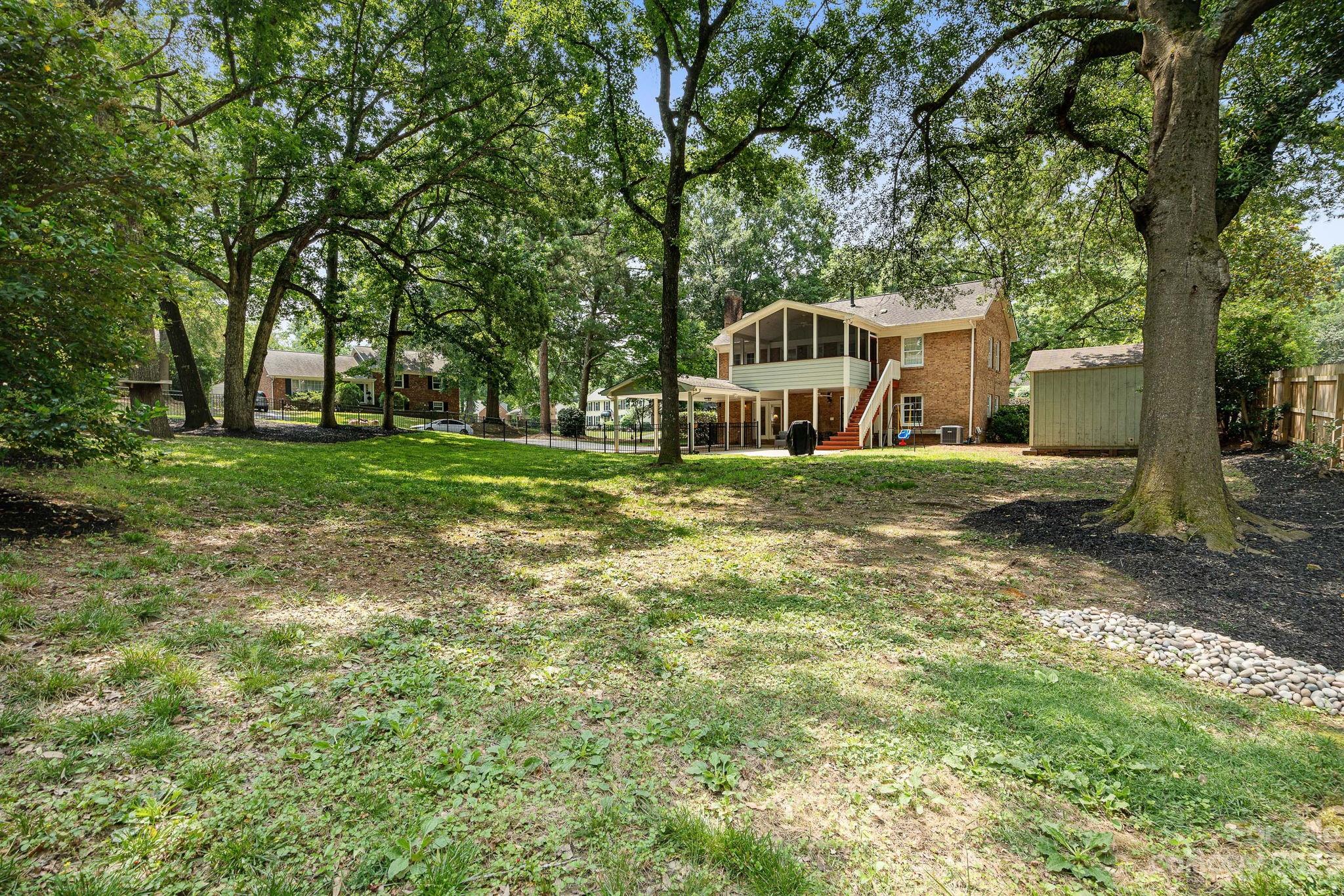 Beverly Woods - Residential