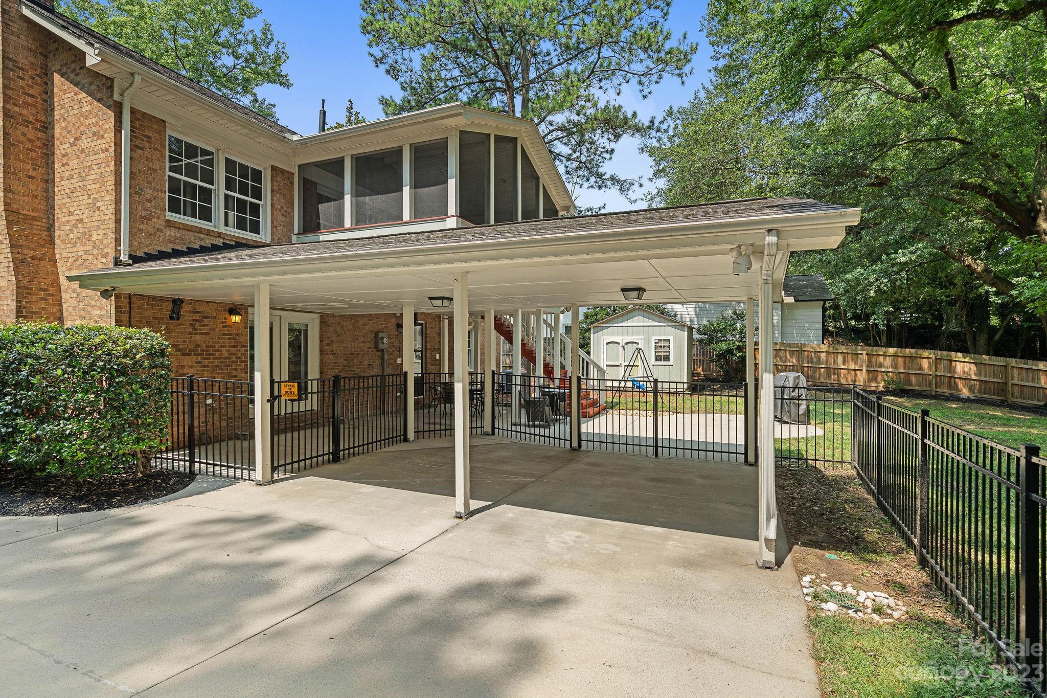 Beverly Woods - Residential