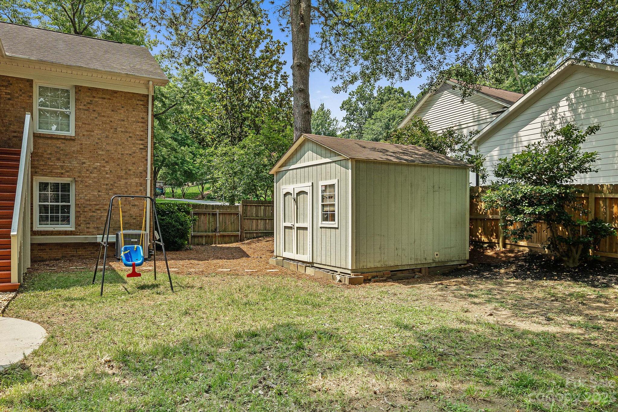 Beverly Woods - Residential