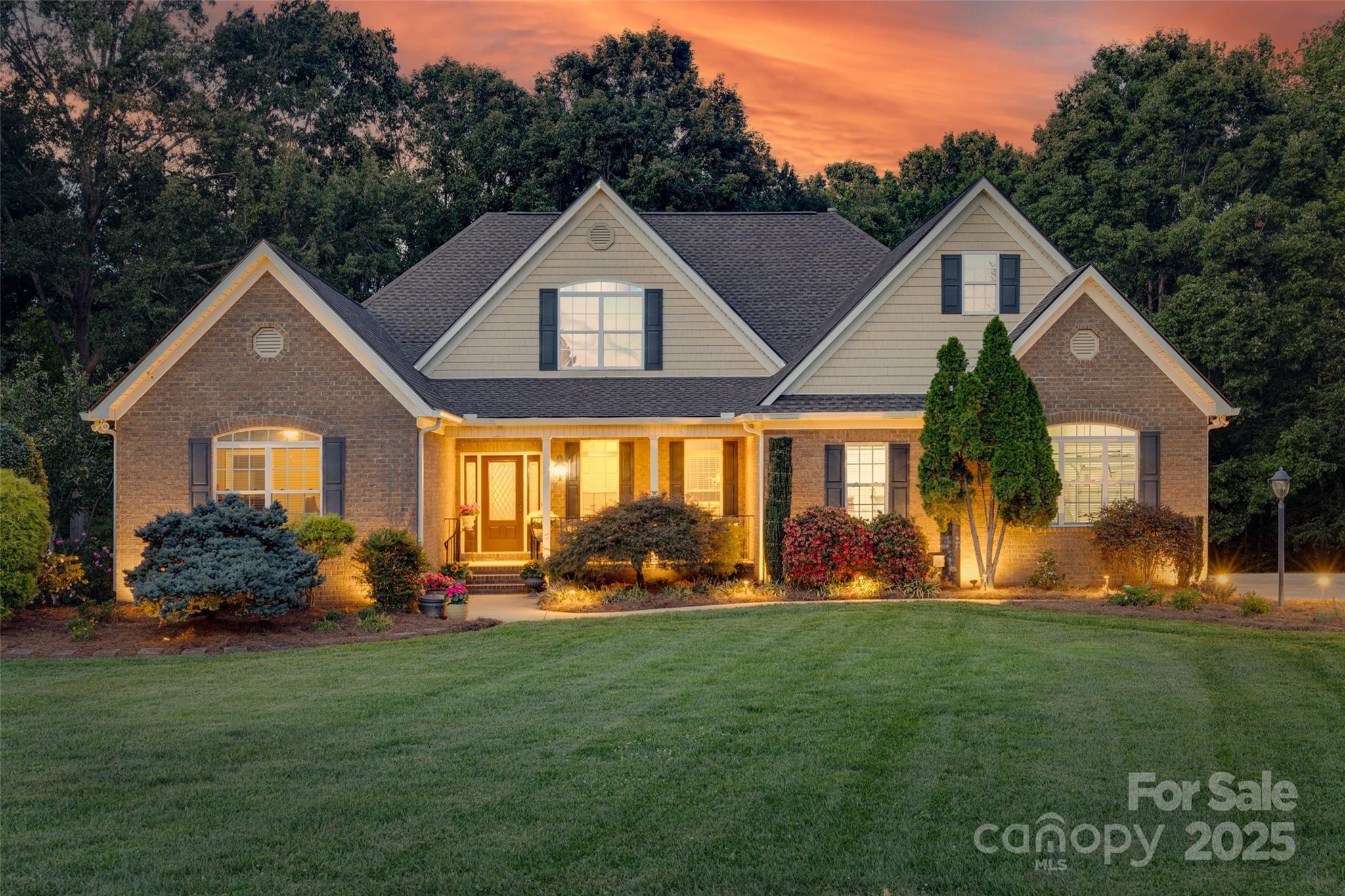 620 Garden Hill Court