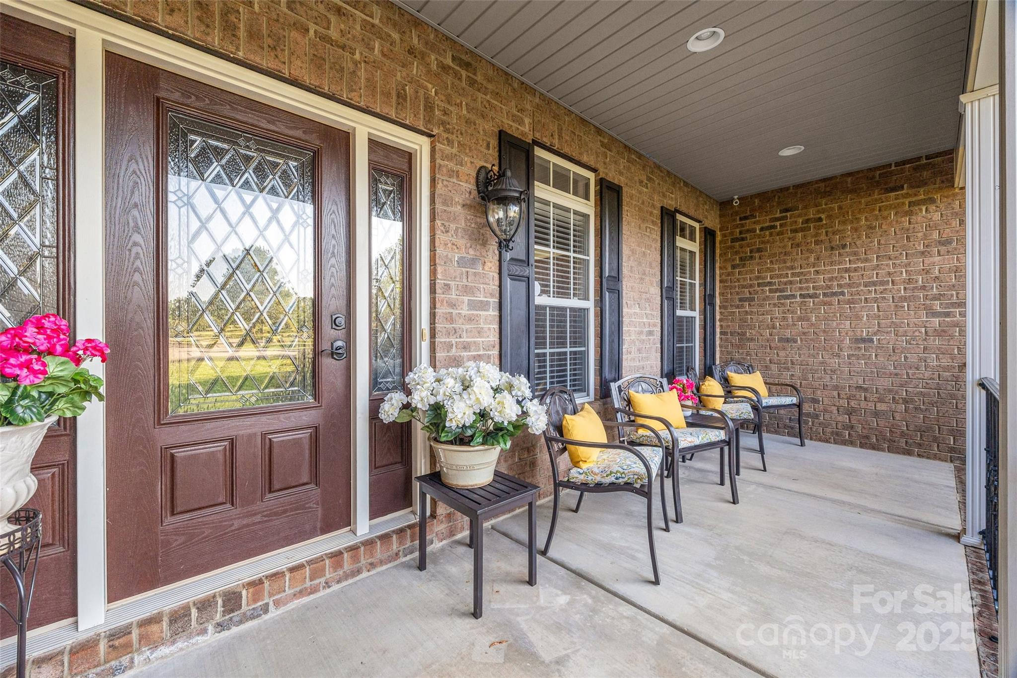 620 Garden Hill Court