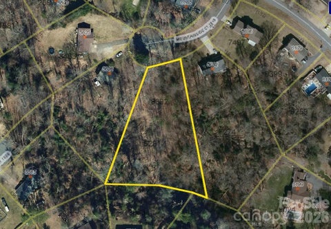 Photo of 000 Mountainside Court, Hickory, NC 28601 (MLS # 4426383)