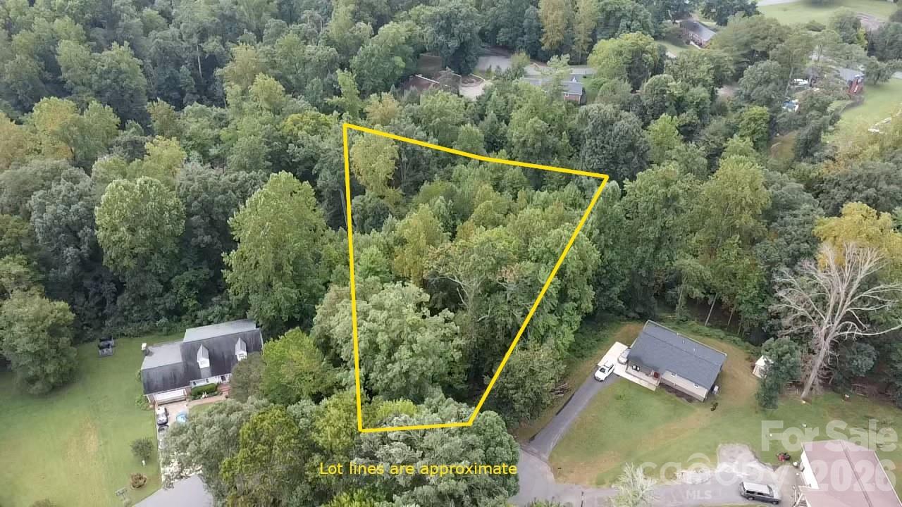 000 Mountainside Court