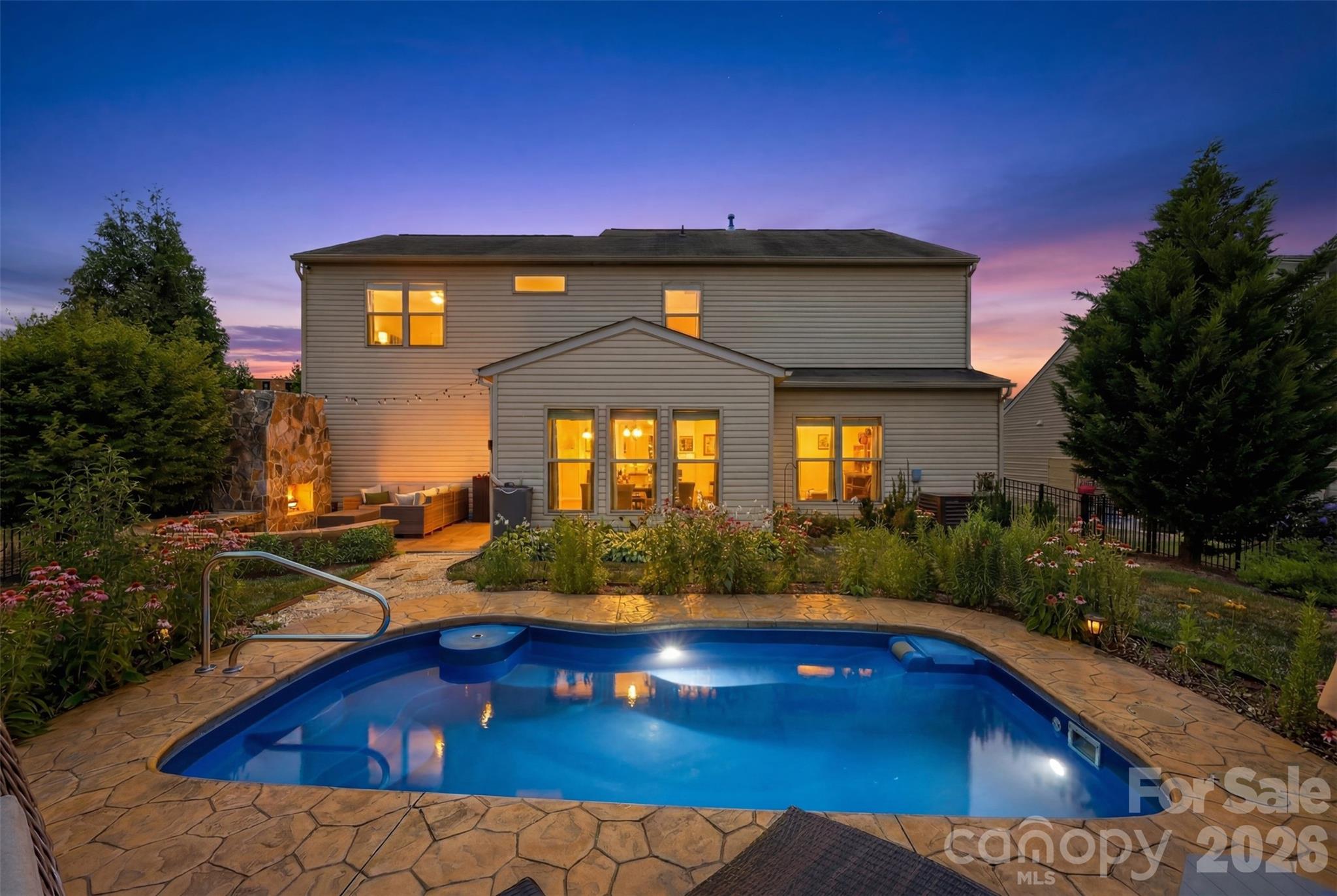 5012 Nighthawk Drive