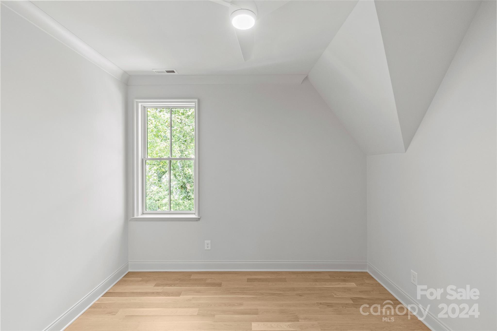 Lansdowne - Residential