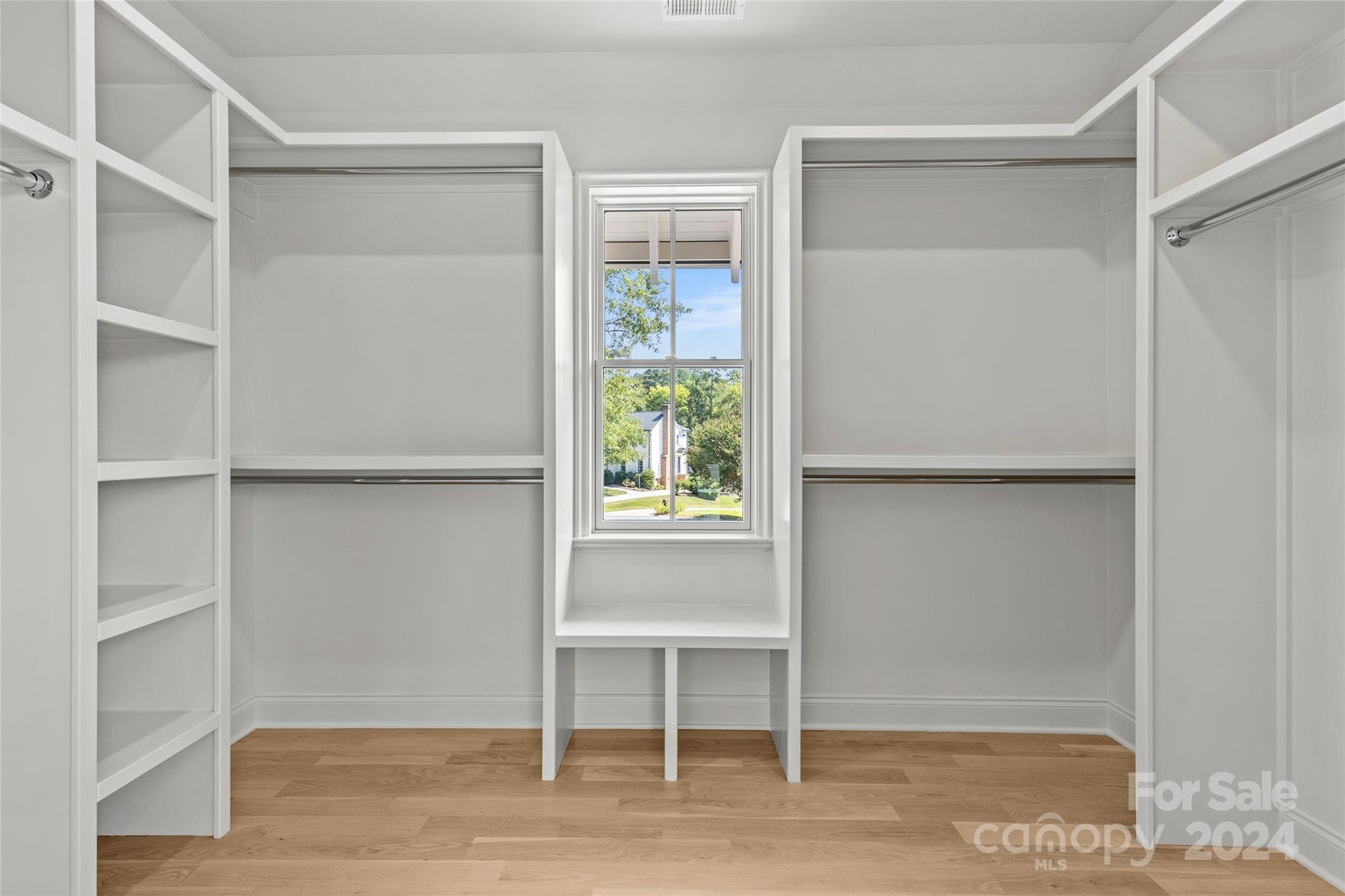 Lansdowne - Residential