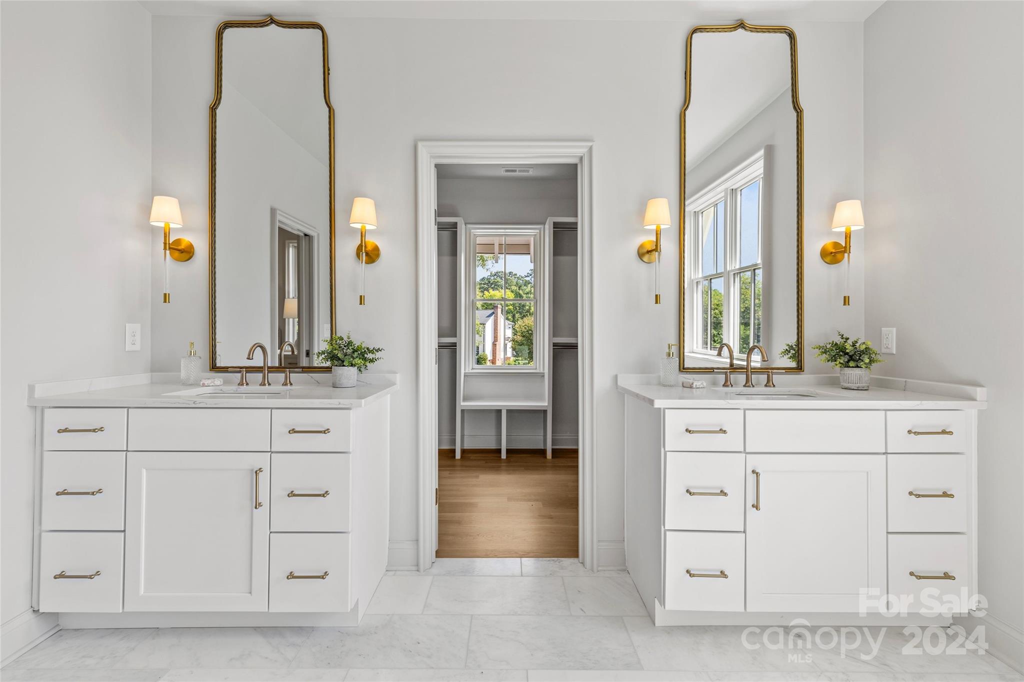 Lansdowne - Residential