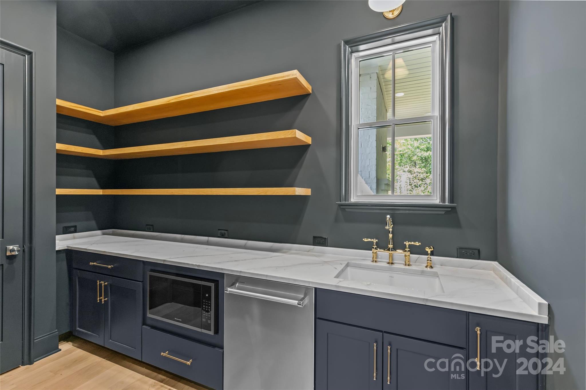 Lansdowne - Residential