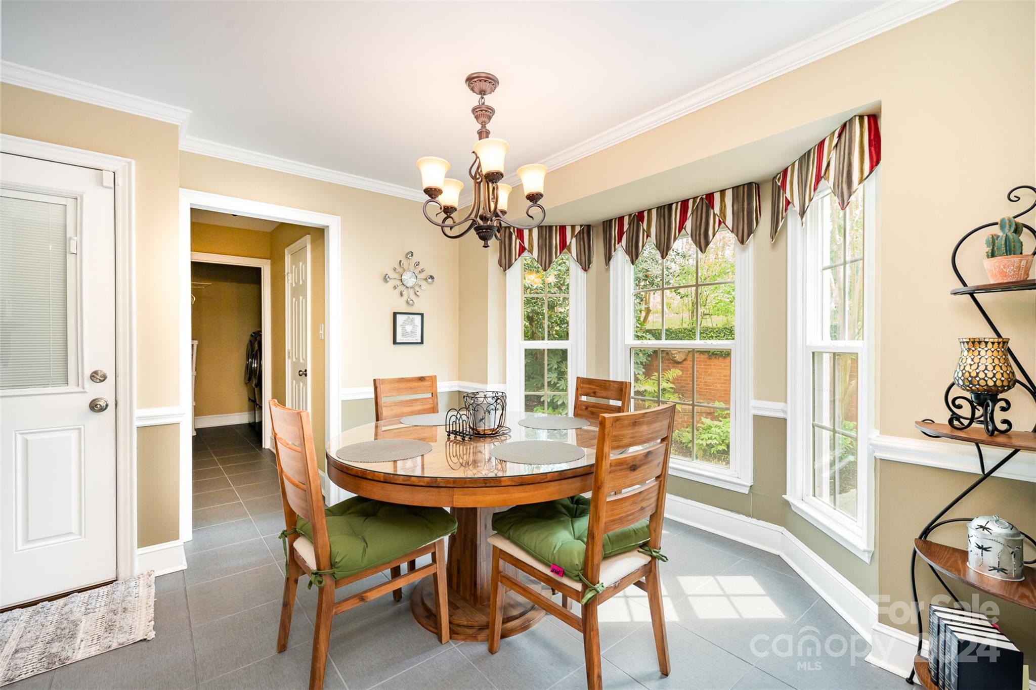 Charter Oaks - Residential