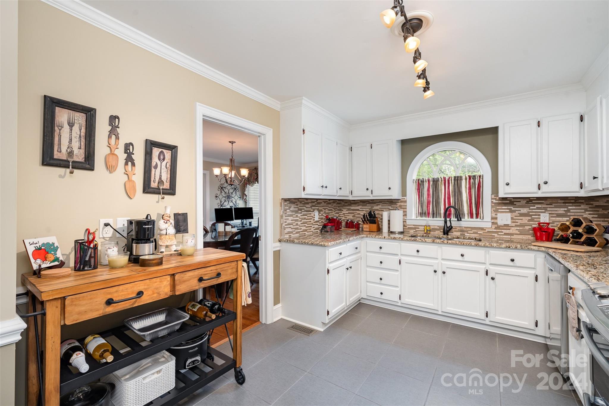 Charter Oaks - Residential