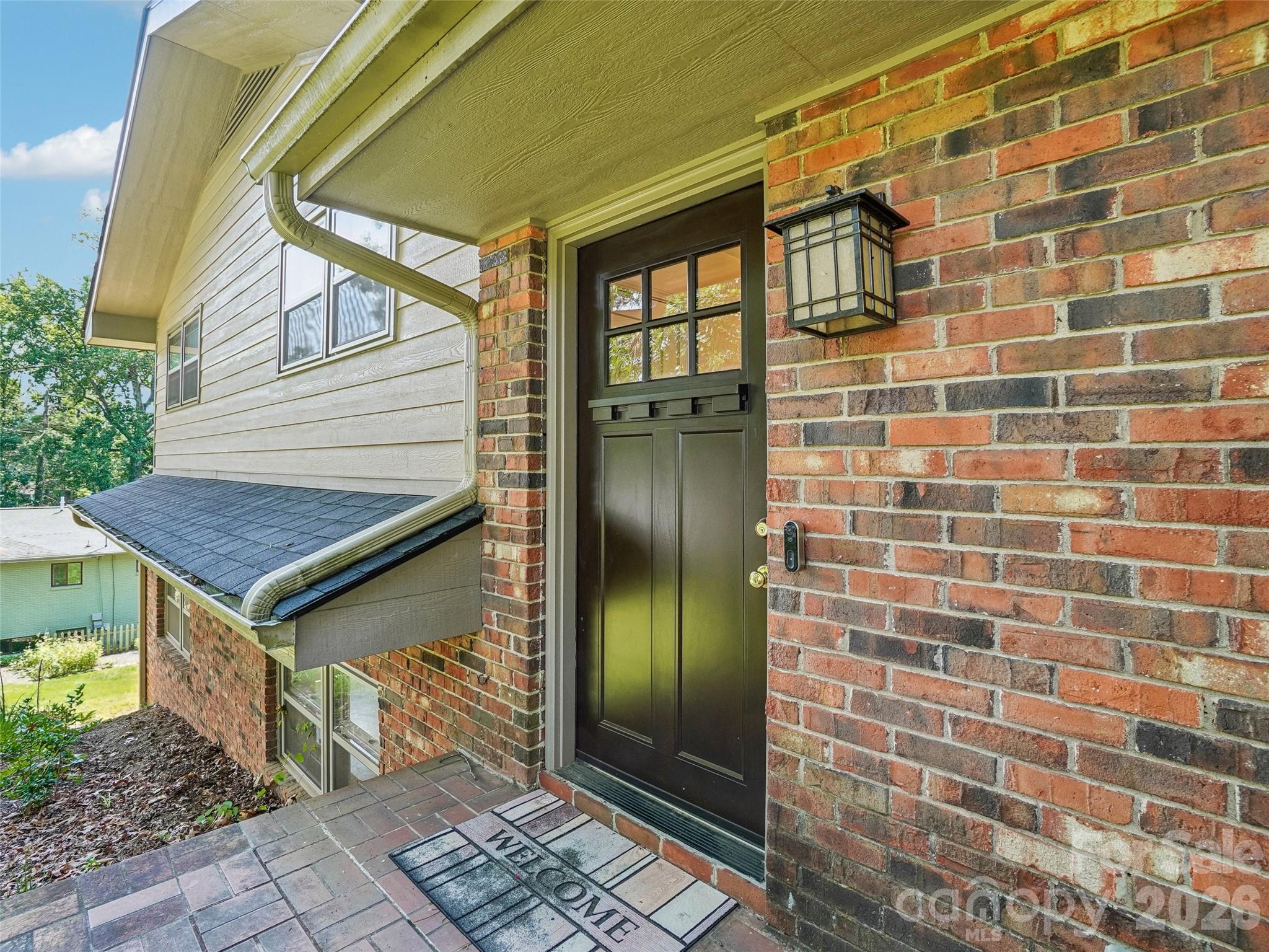 11 Ridgewood Avenue