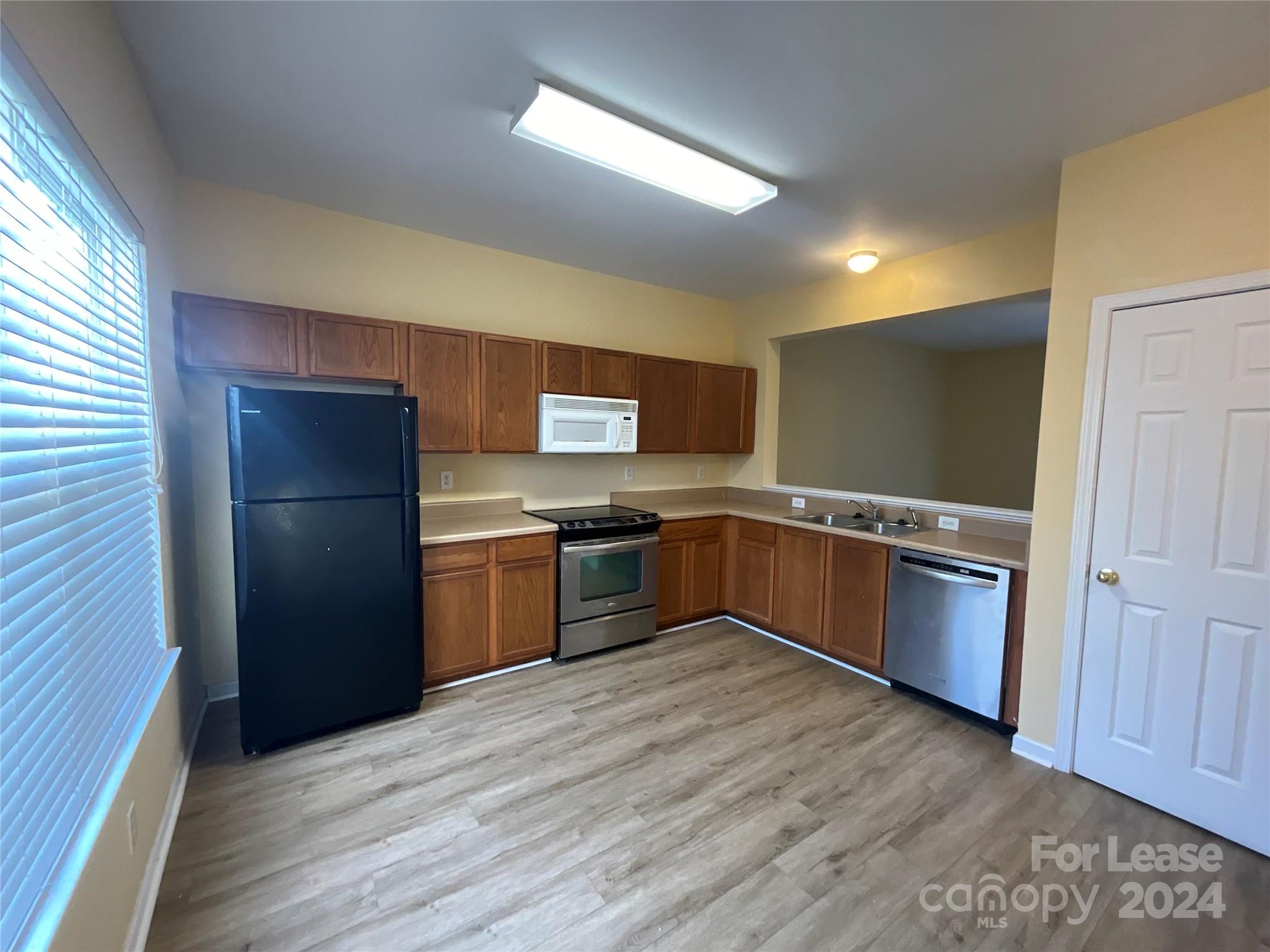 Summerville - Residential Lease