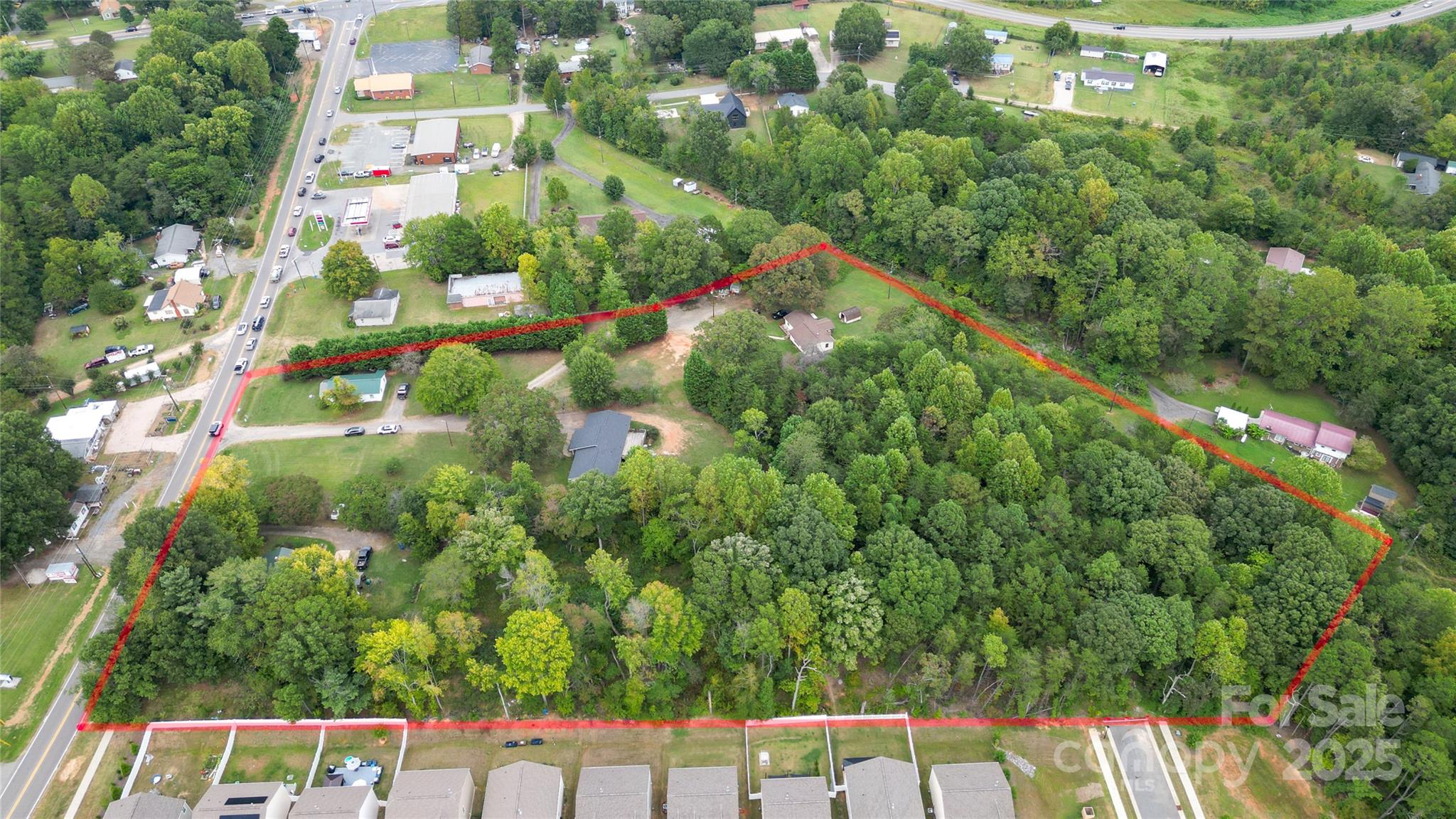 2209 Charlotte Highway
