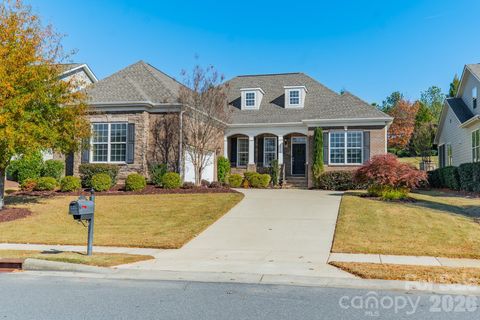 Photo of 15016 High Bluff Court, Charlotte, NC 28278 (MLS # 4321314)