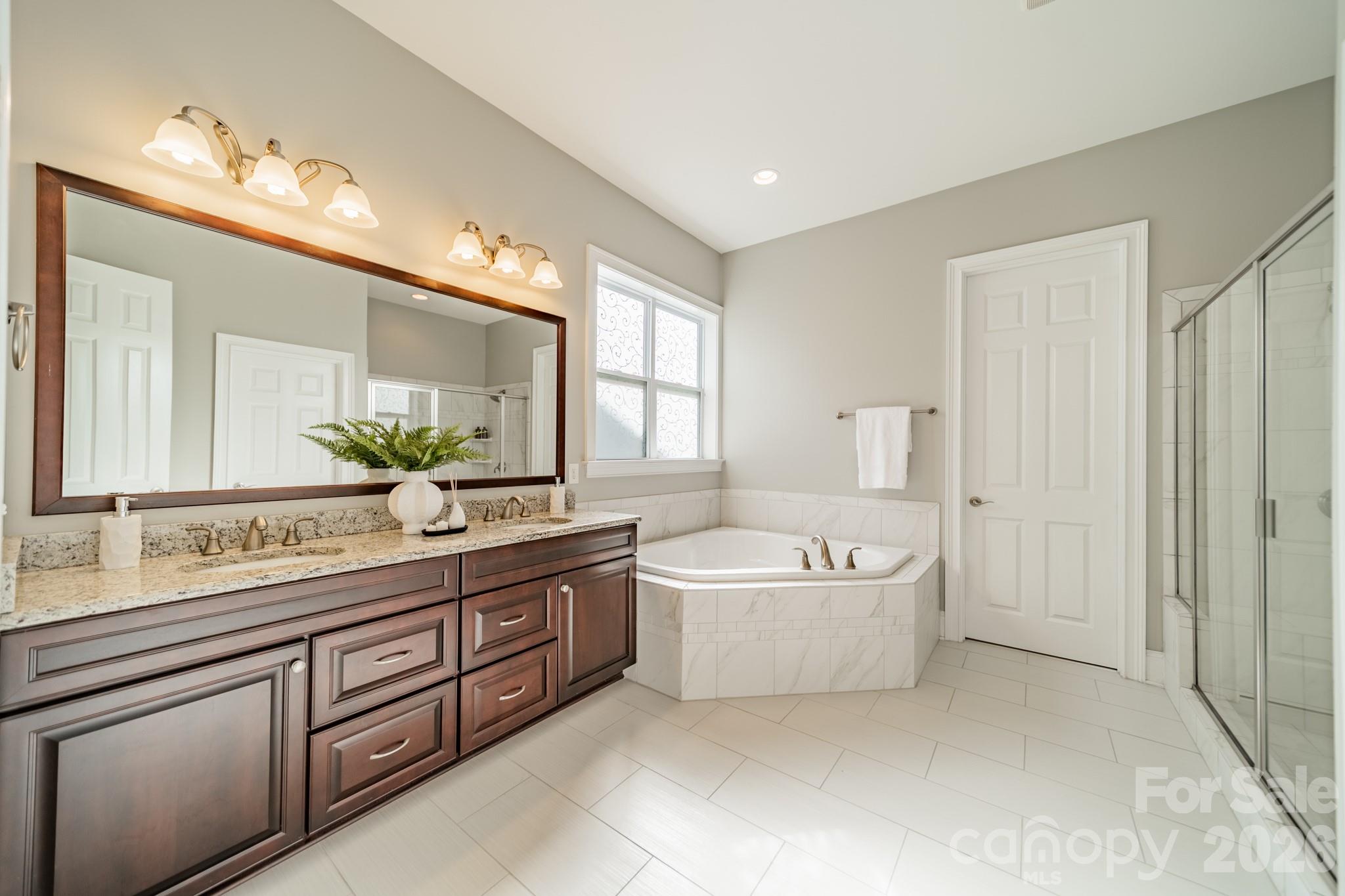 Regency at Palisades - Residential