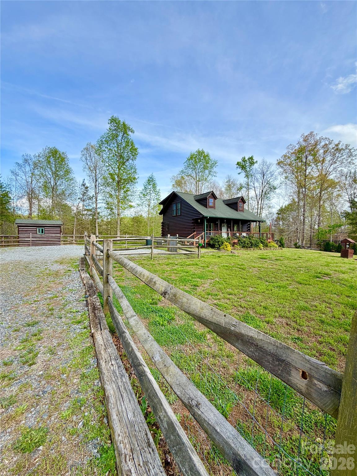 1142 Clearwater Parkway