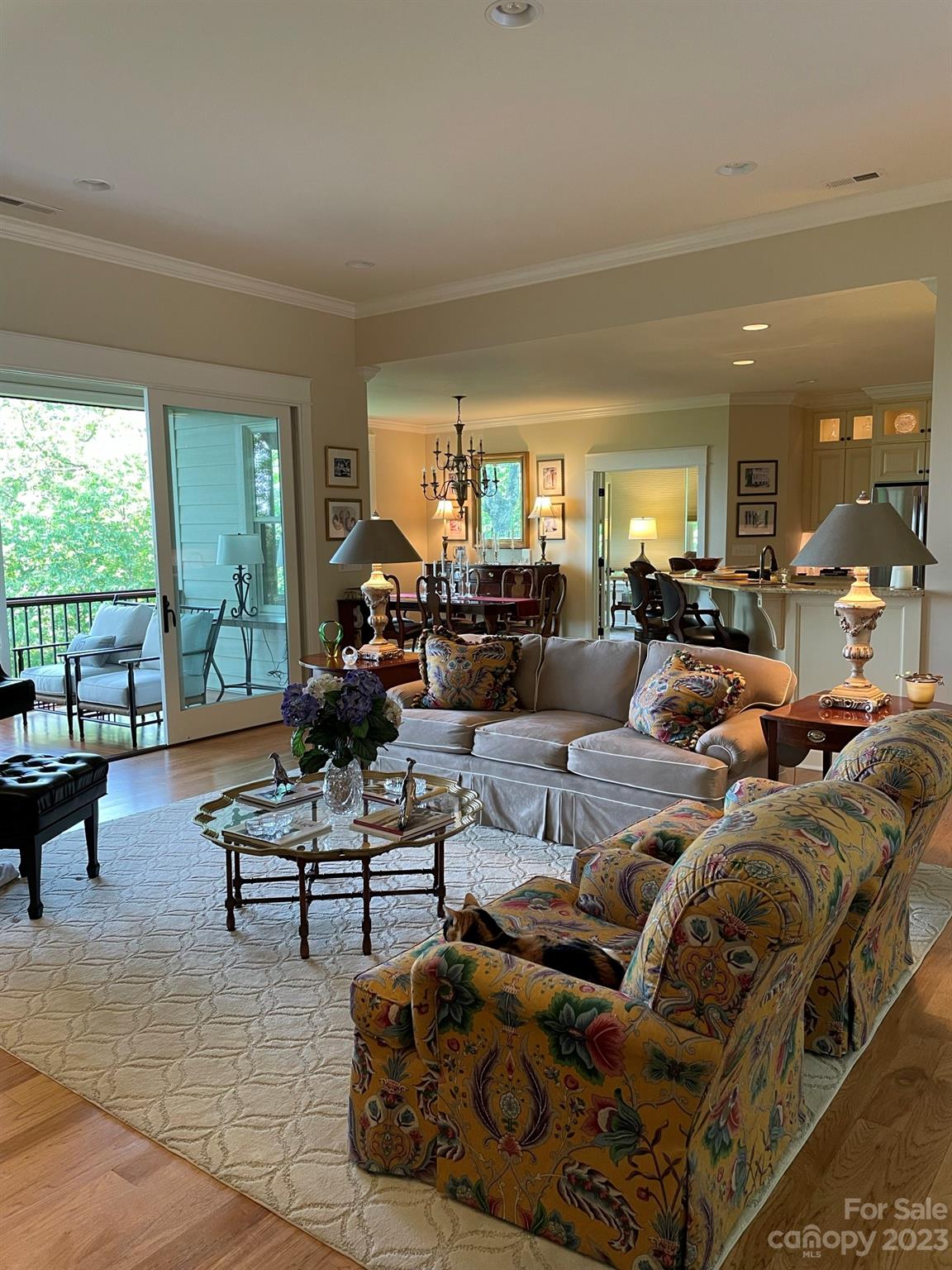 Straus Park - Residential