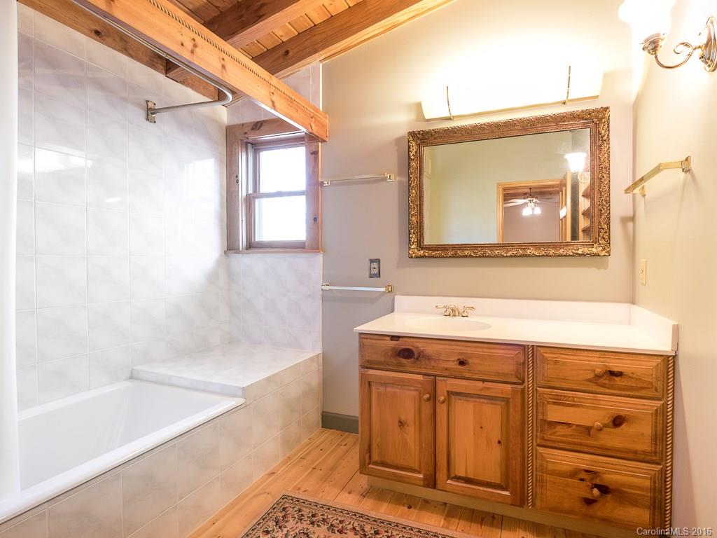 Orinda Woods - Residential