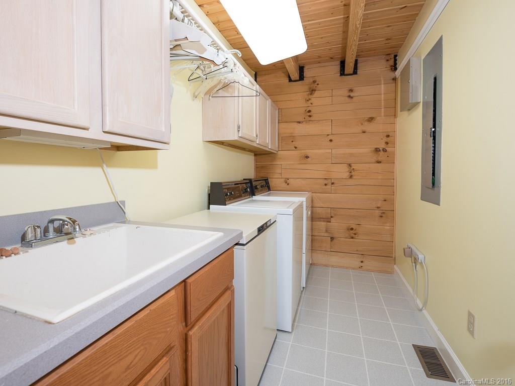 Orinda Woods - Residential