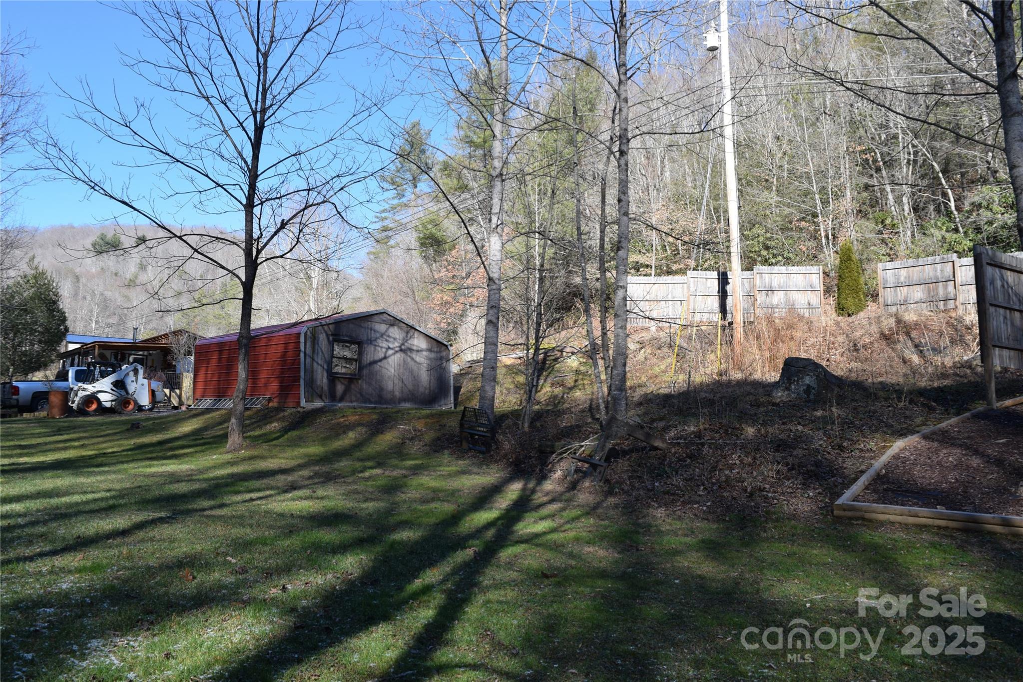 1521 Cove Creek Road