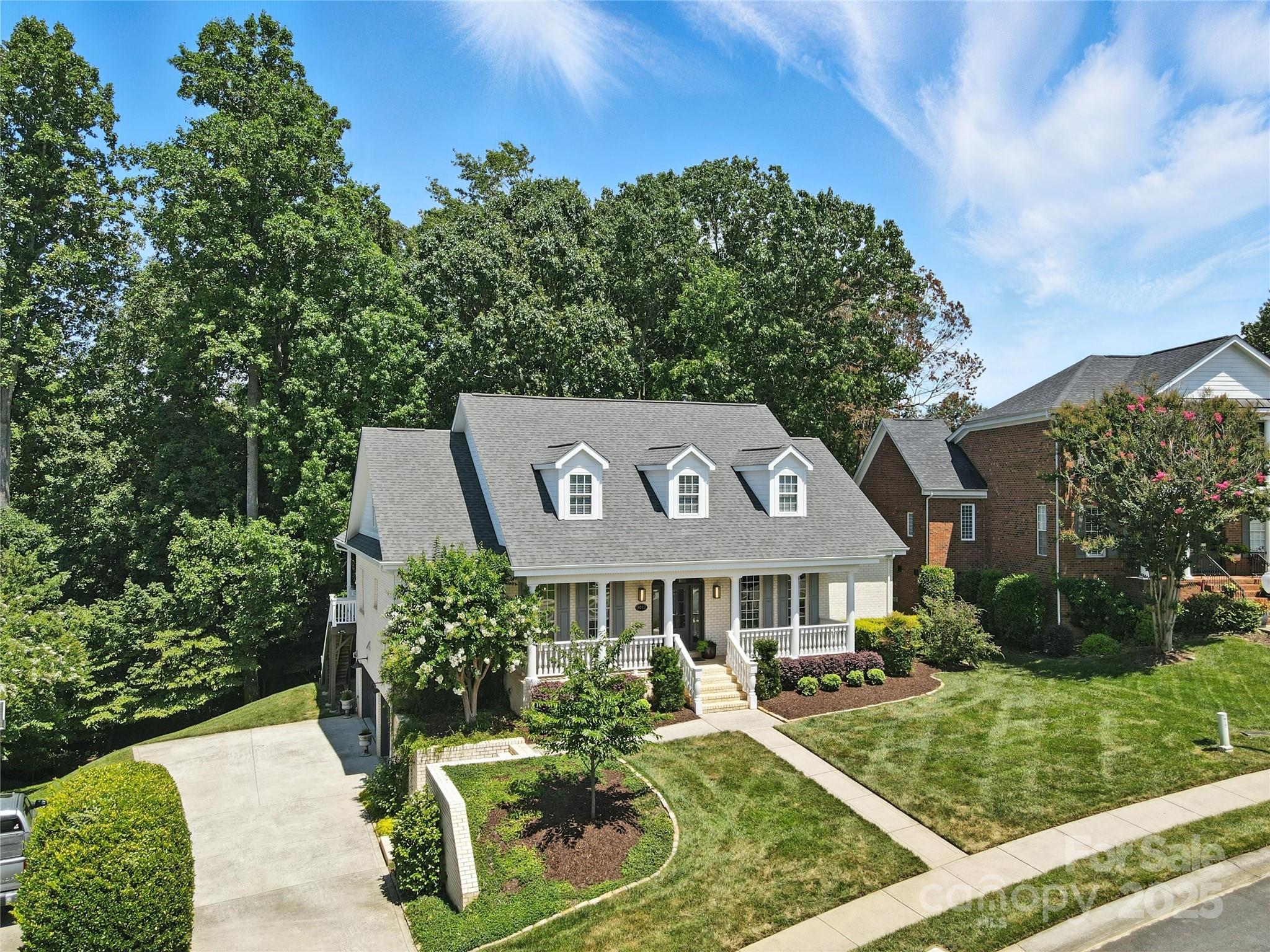 9012 Arrington Manor Place