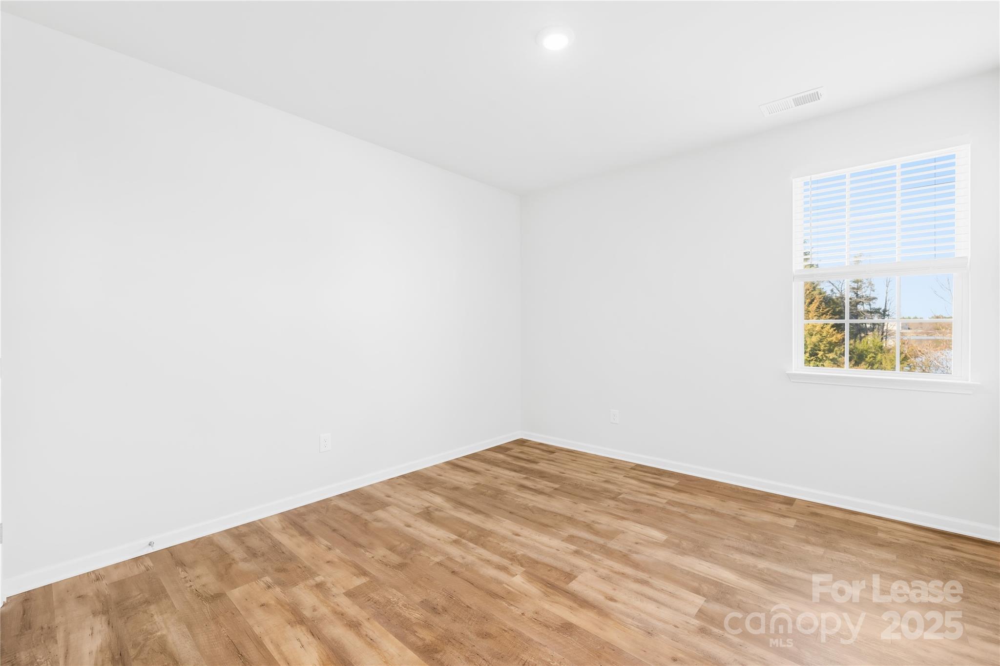 Chateau - Residential Lease