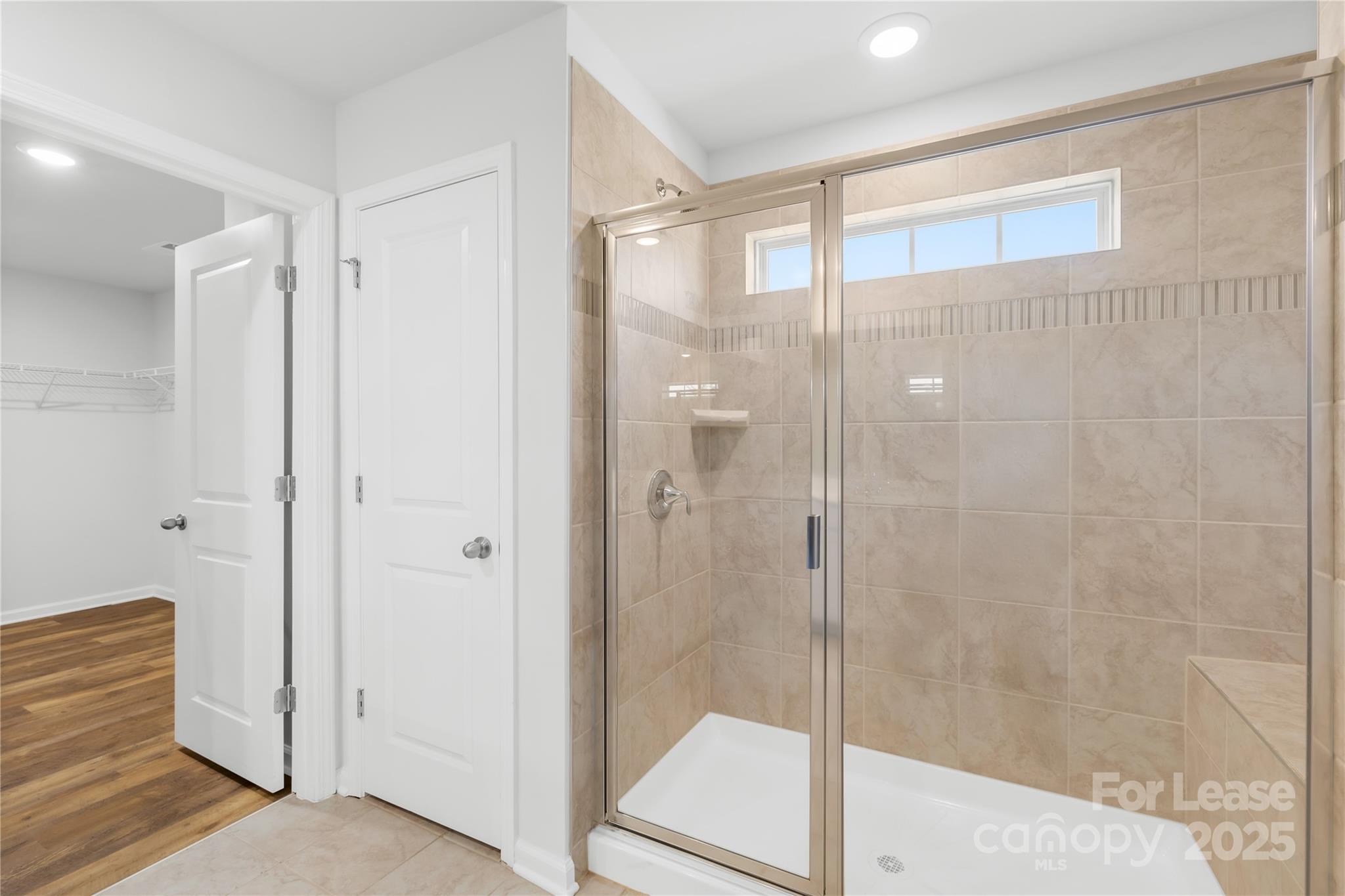 Chateau - Residential Lease