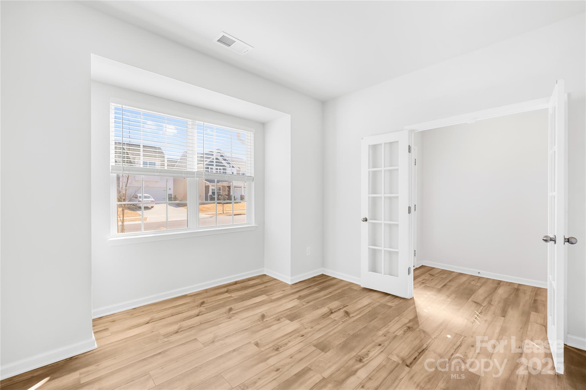 Chateau - Residential Lease