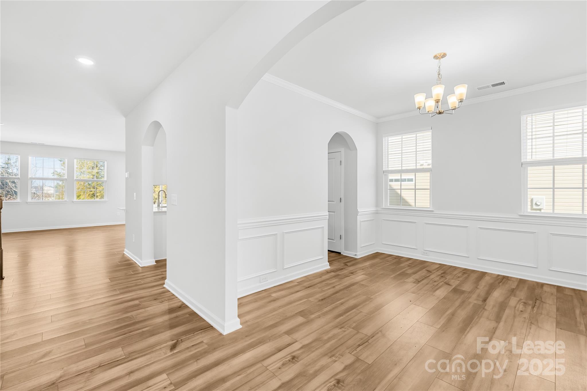 Chateau - Residential Lease