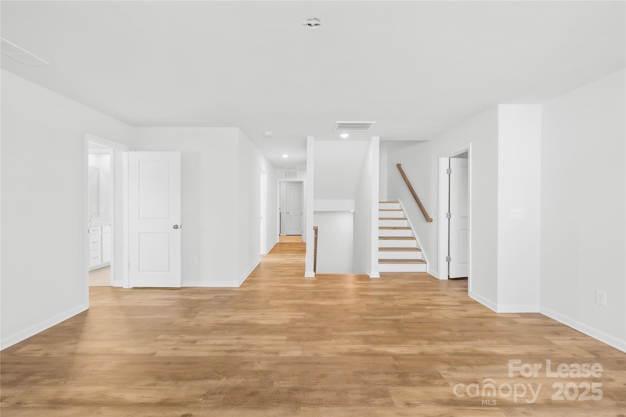 Chateau - Residential Lease