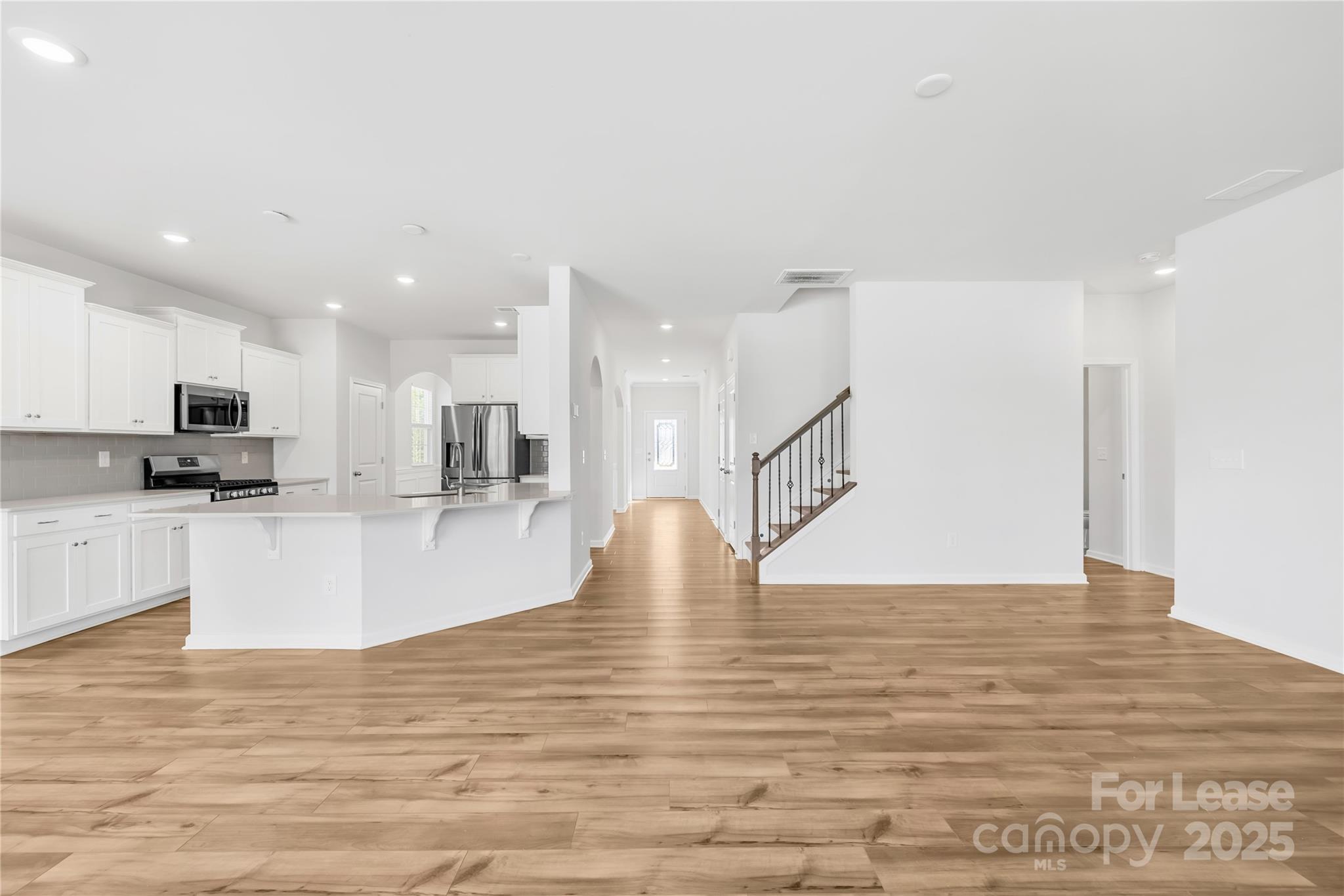 Chateau - Residential Lease