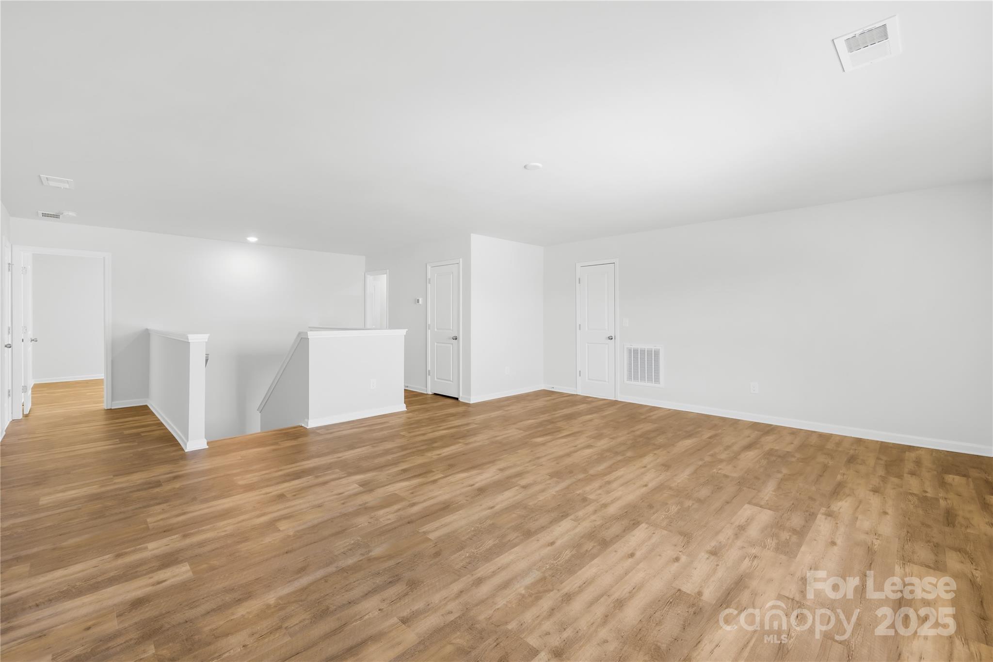 Chateau - Residential Lease