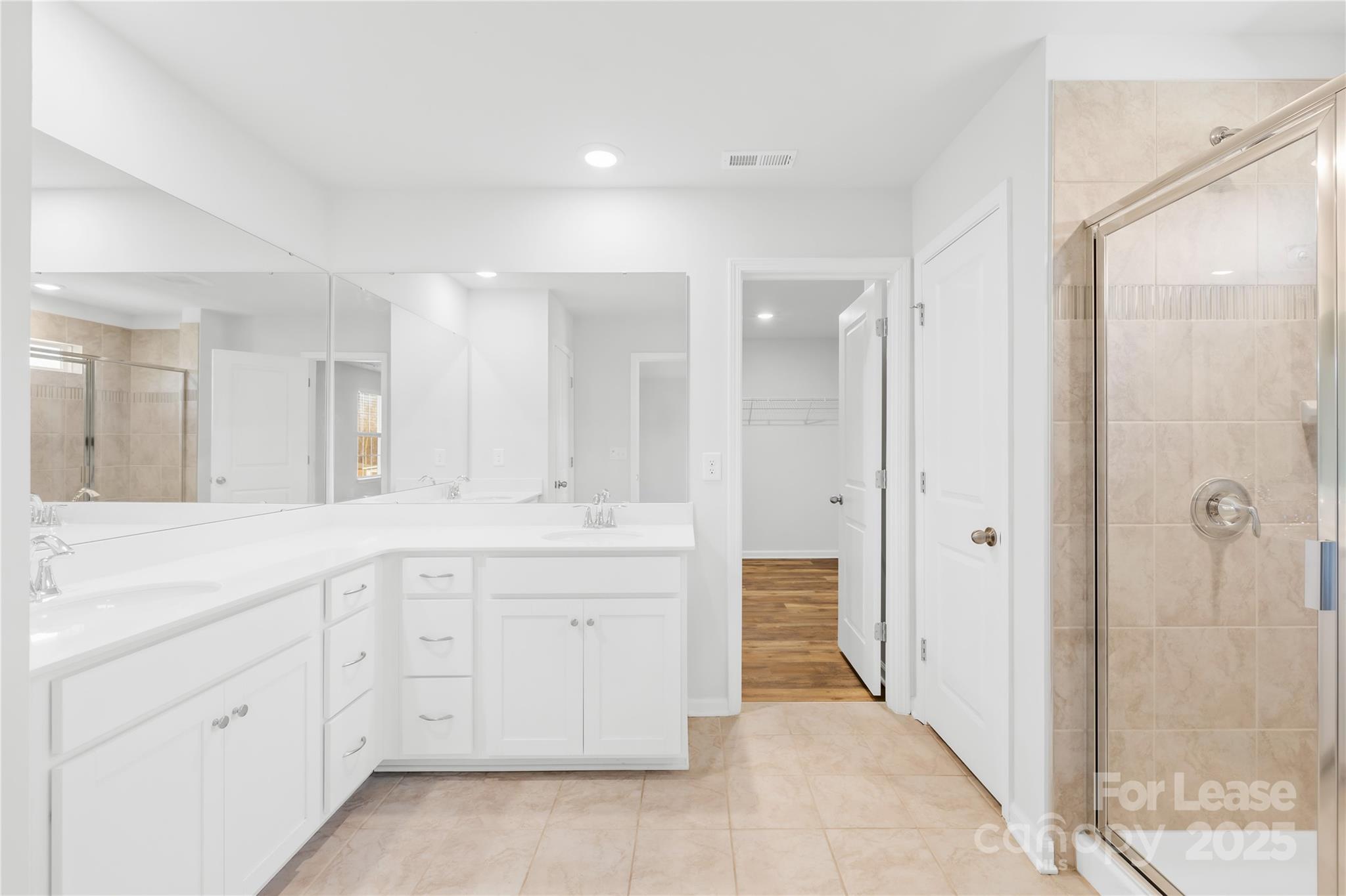 Chateau - Residential Lease