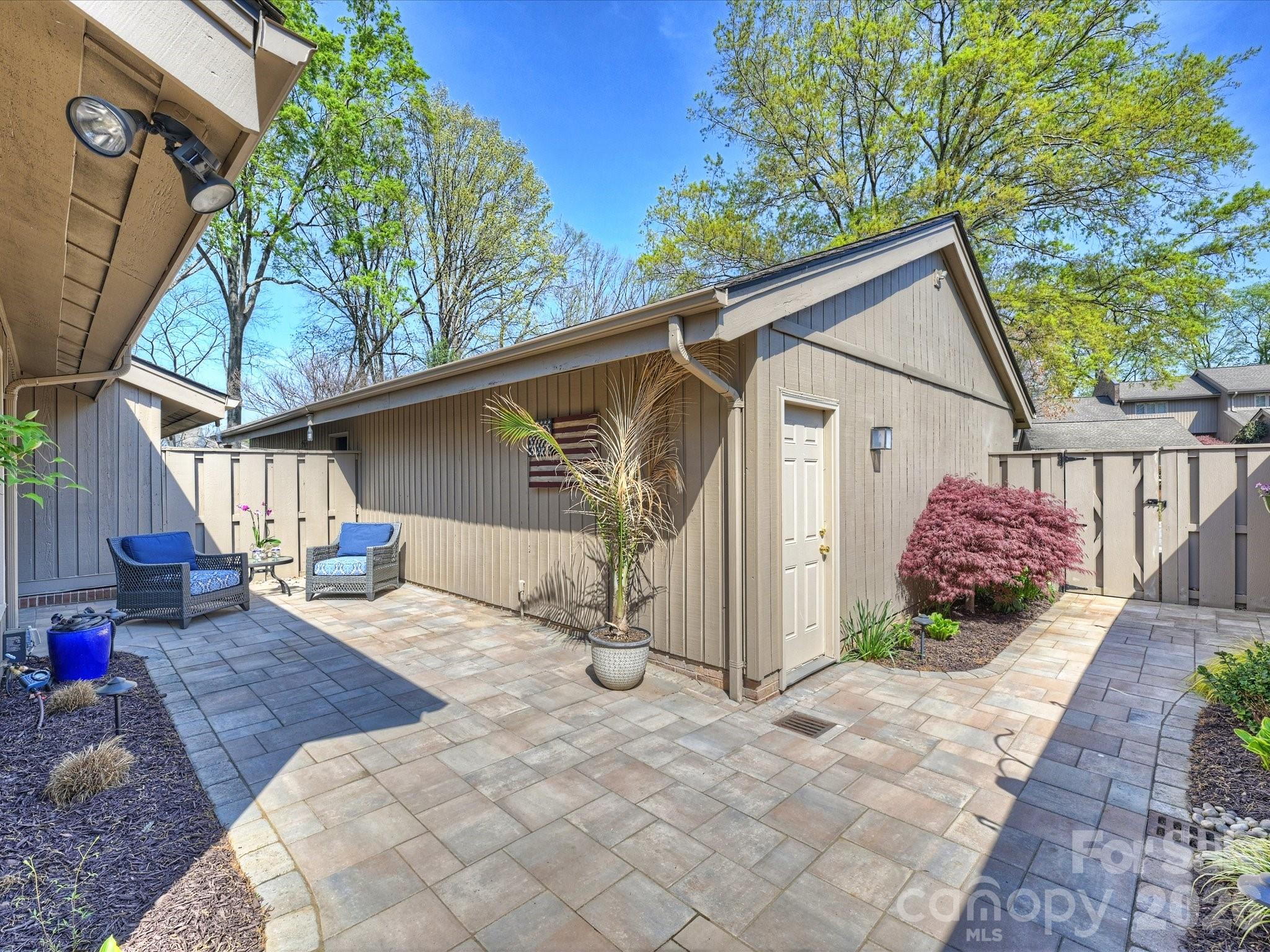 5315 Wingedfoot Road