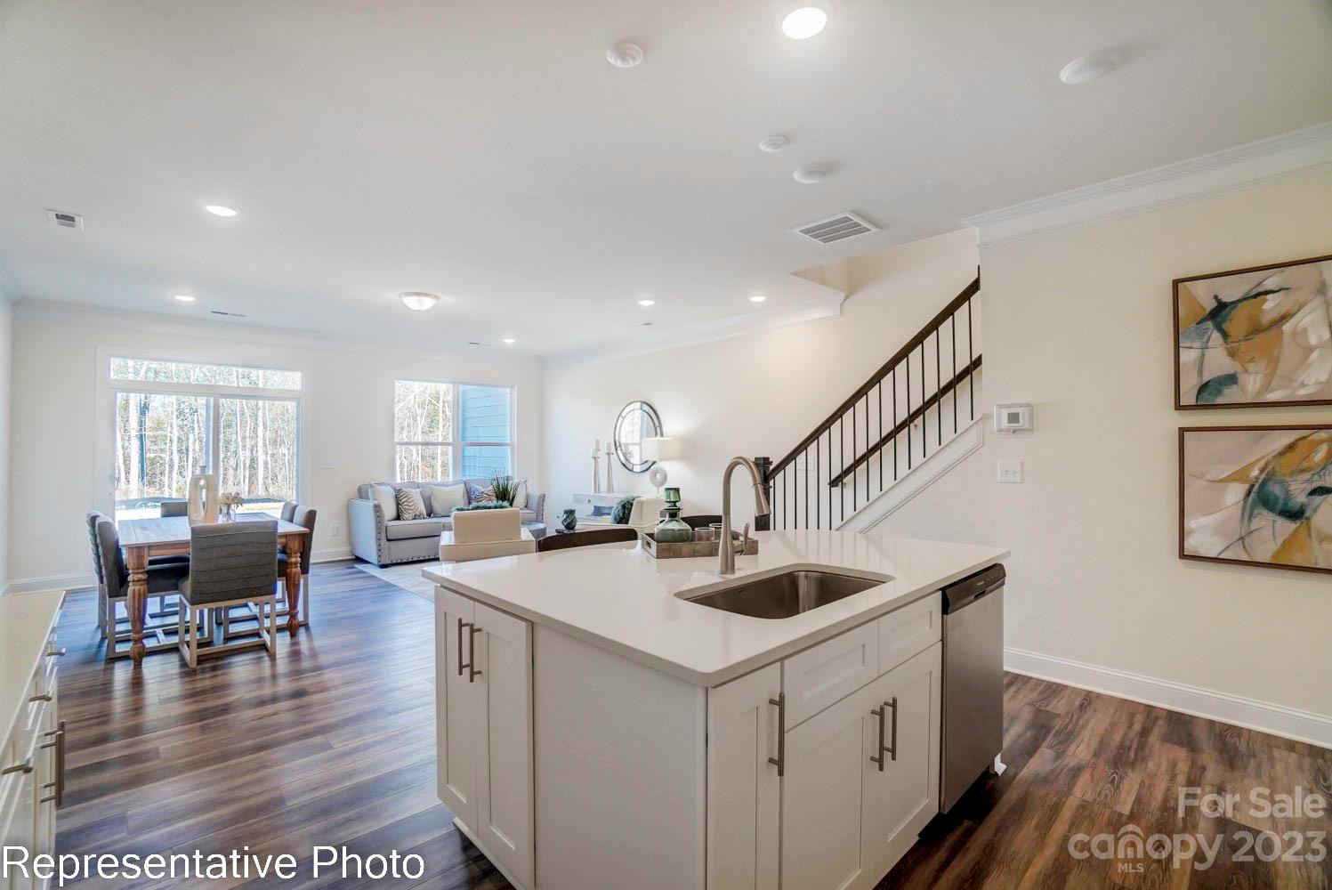 Harrisburg Village - Residential