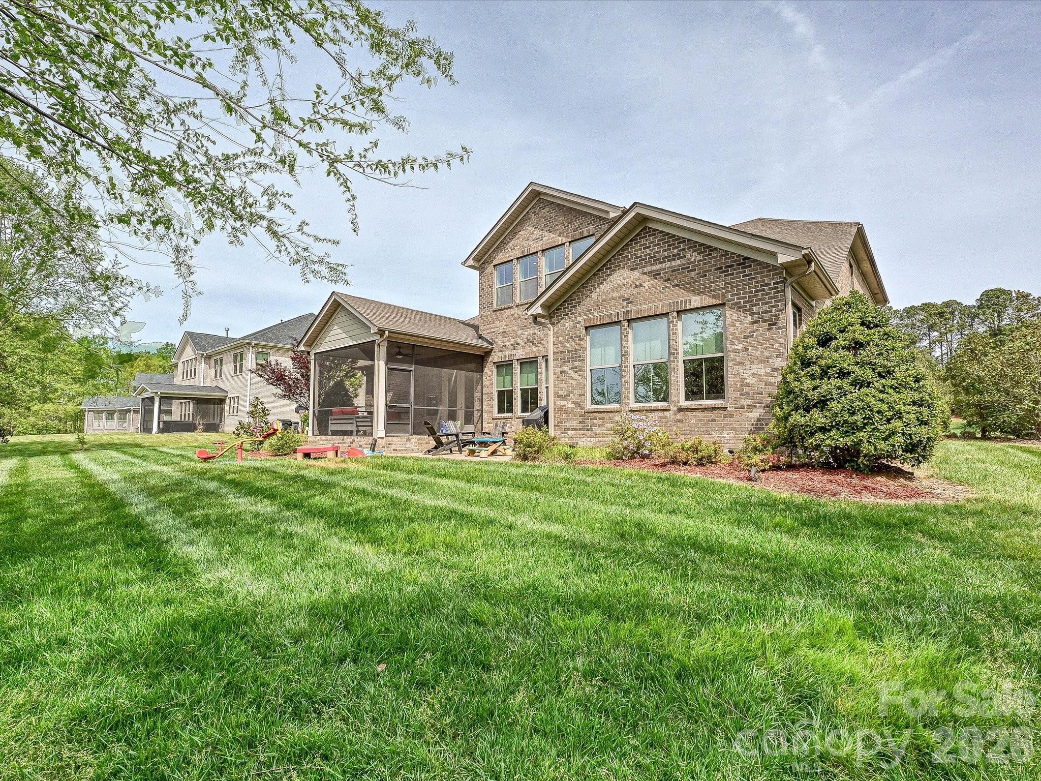 The Falls at Weddington - Residential