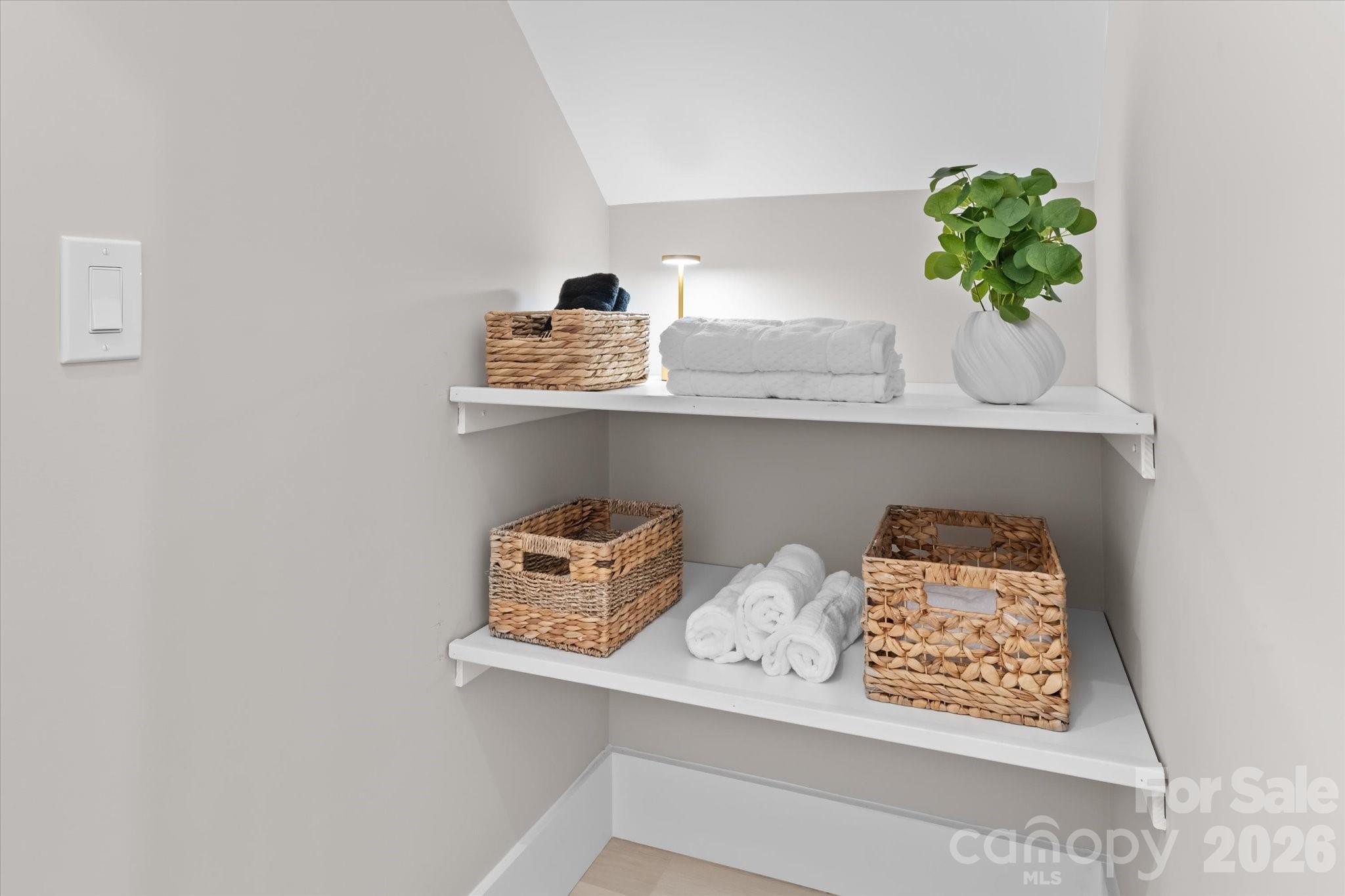 Ellington - Residential