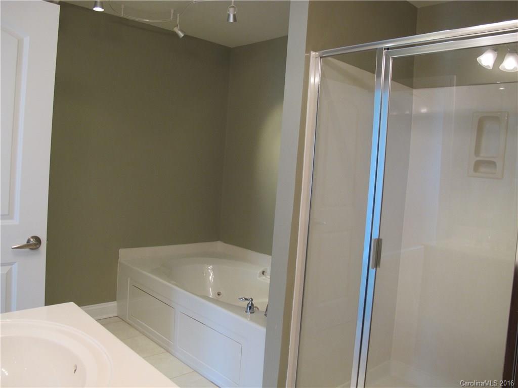 Waterlyn - Residential