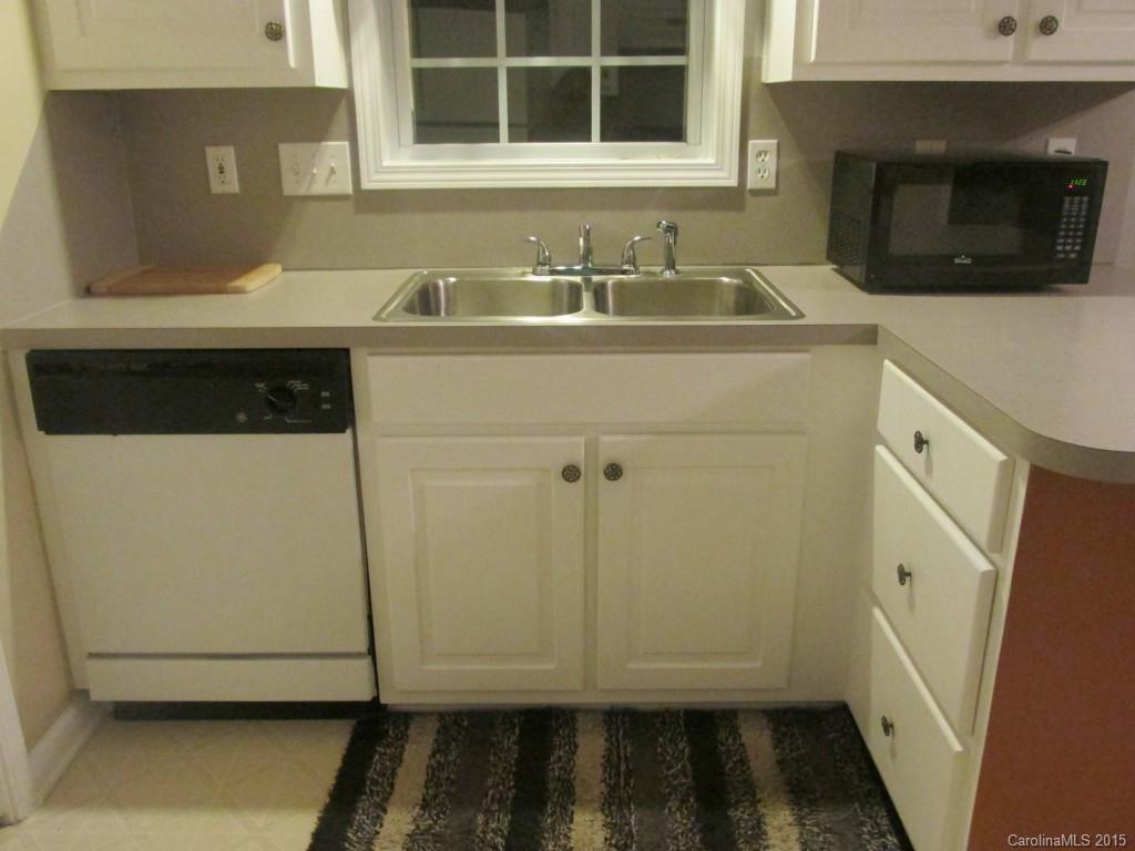 Avery Lake - Residential