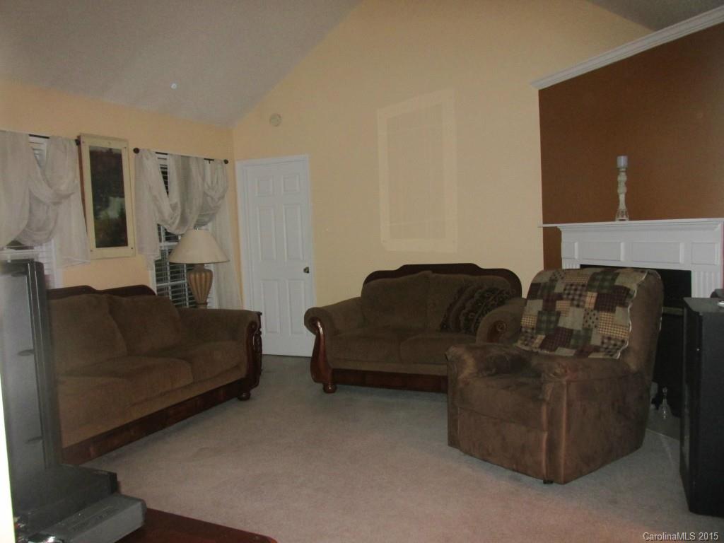 Avery Lake - Residential