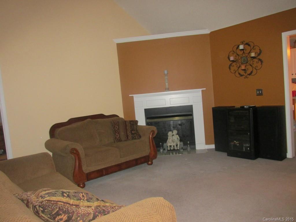 Avery Lake - Residential