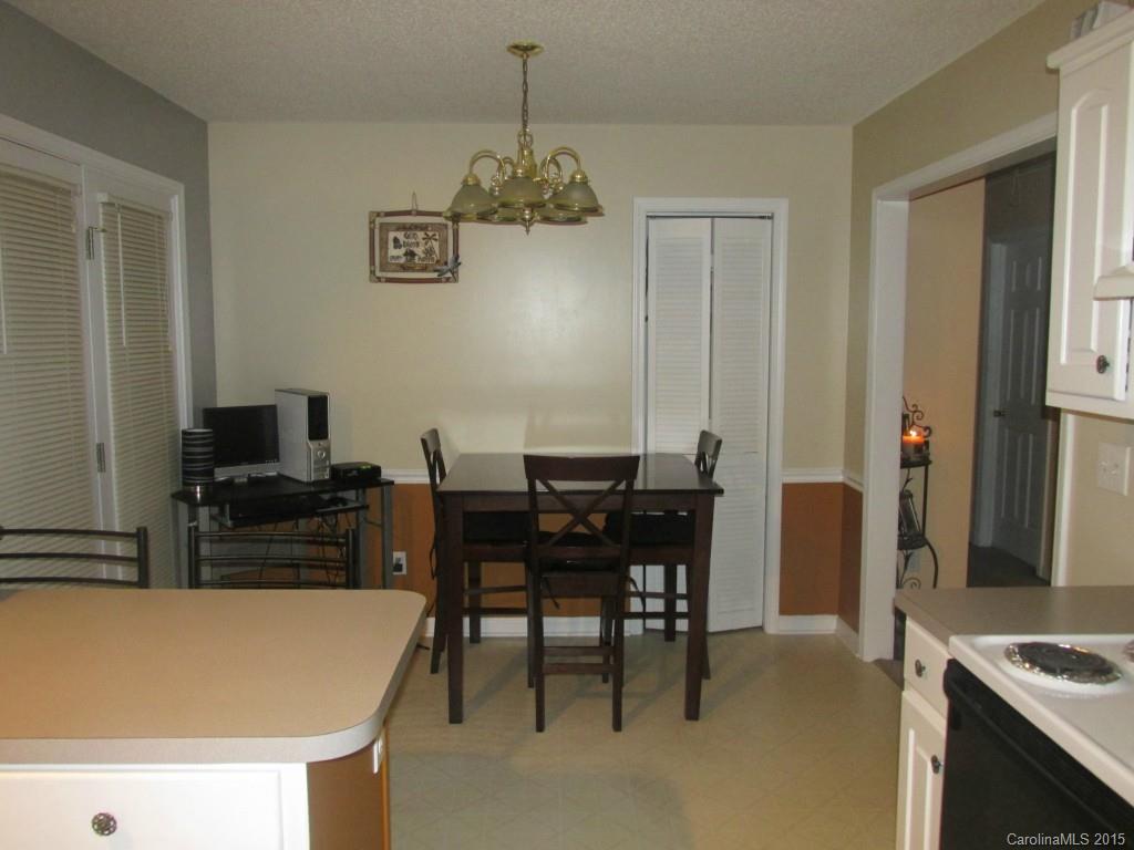 Avery Lake - Residential