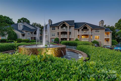 5009 Sharon Road E Charlotte NC 28210