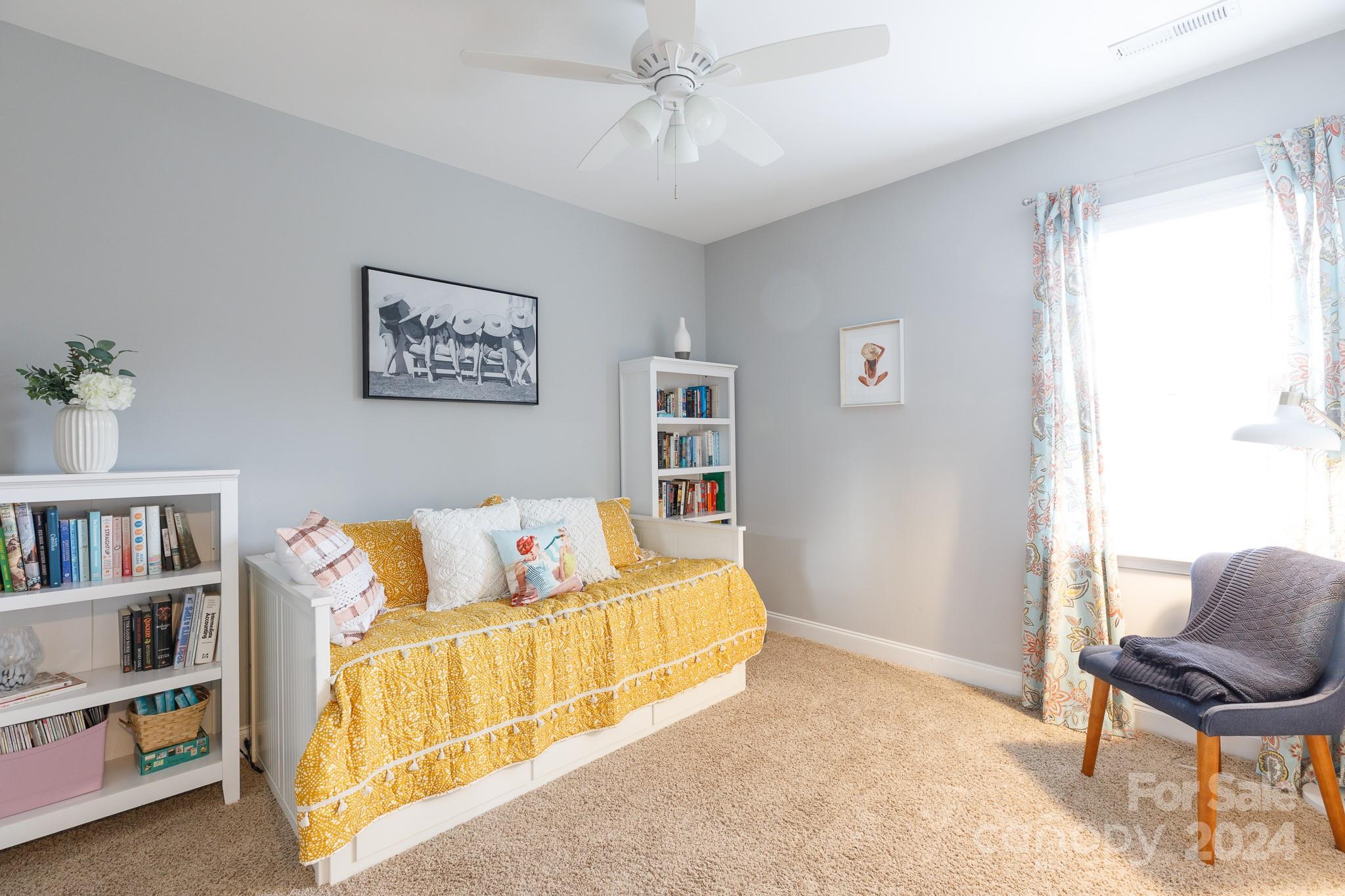 The Gates At Eastview - Residential