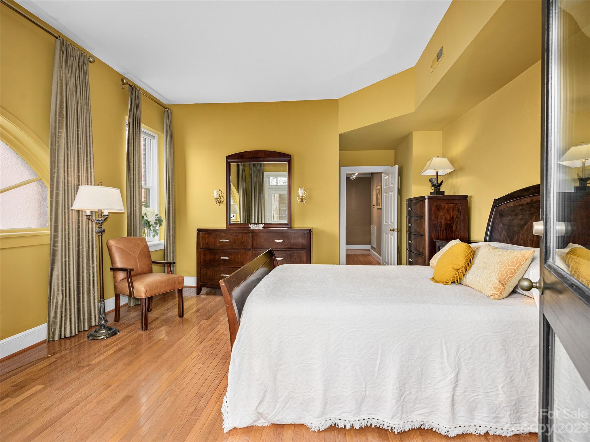 Sixty Haywood St Condominium - Residential