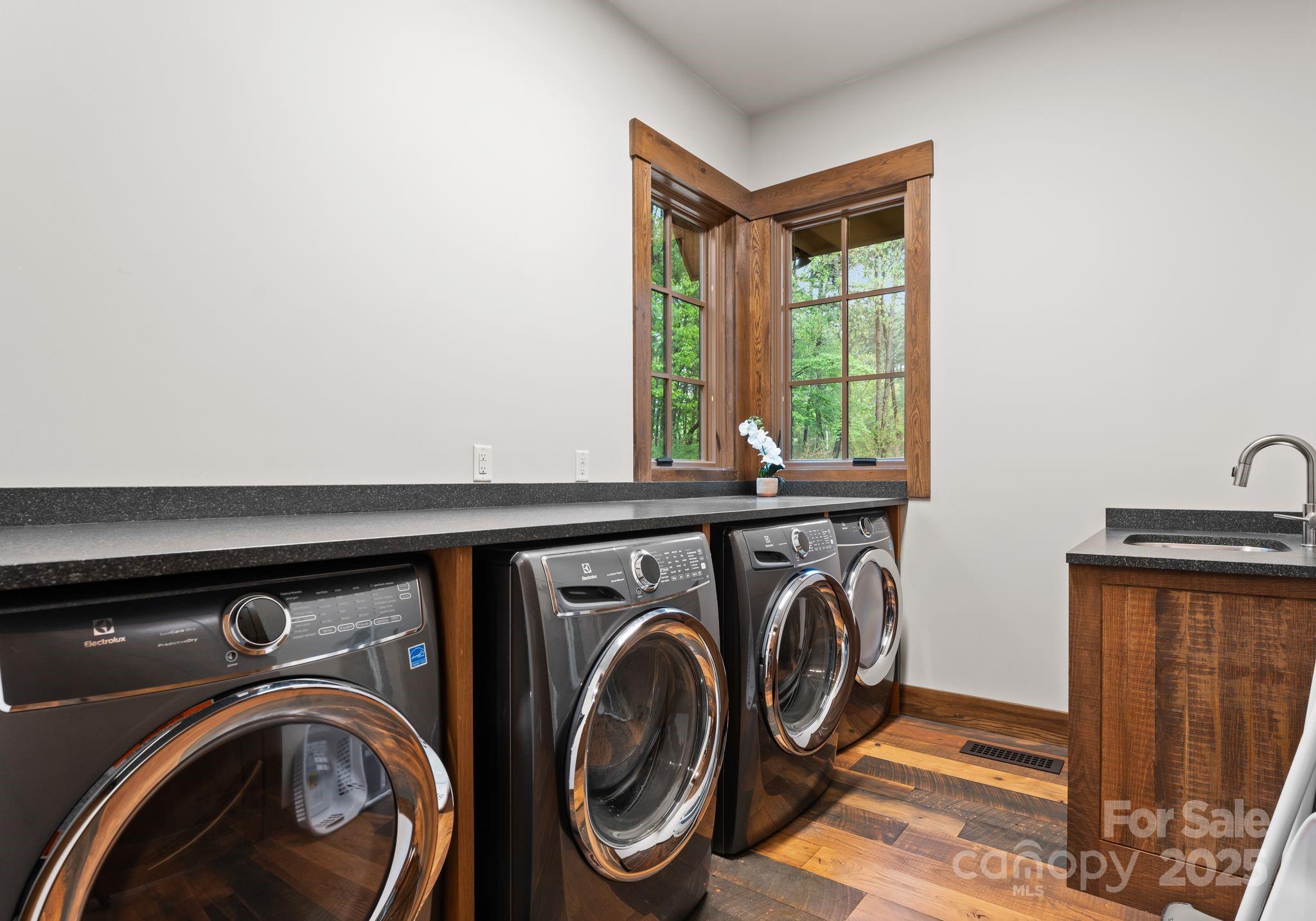 The Sanctuary - Residential